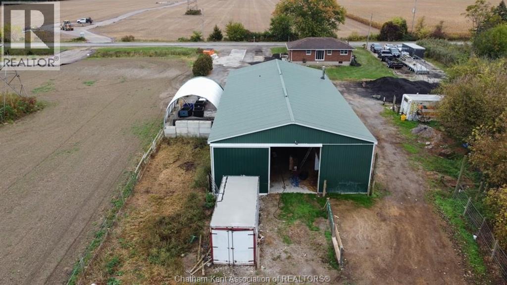 












9525 MCNAUGHTON LINE

,
Chatham,







Ontario
N7M5J7

