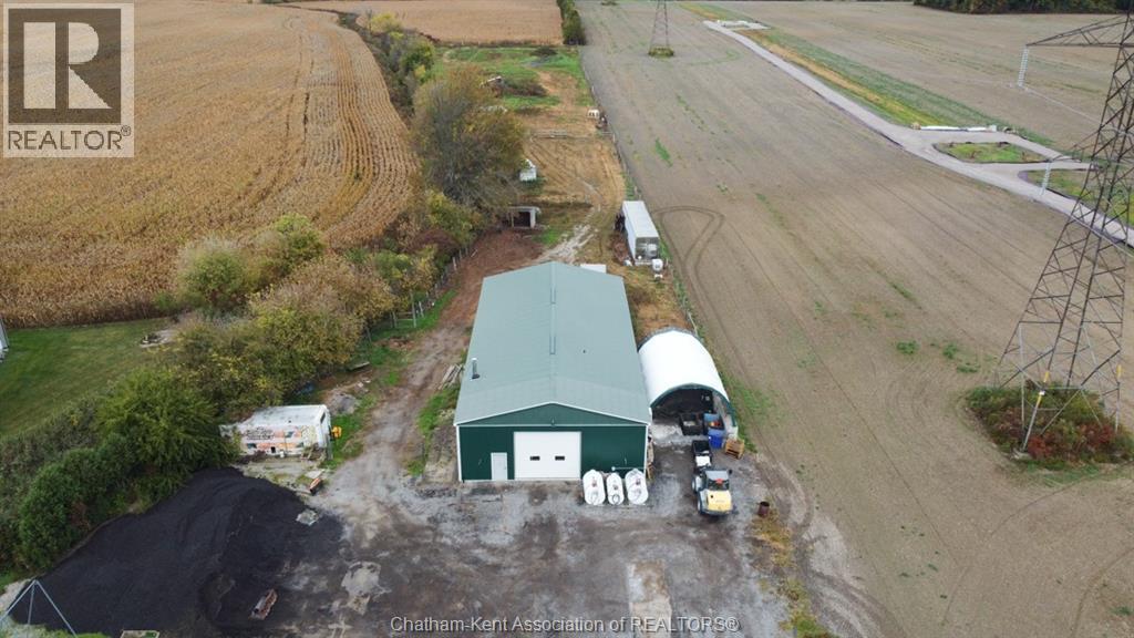 












9525 MCNAUGHTON LINE

,
Chatham,







Ontario
N7M5J7

