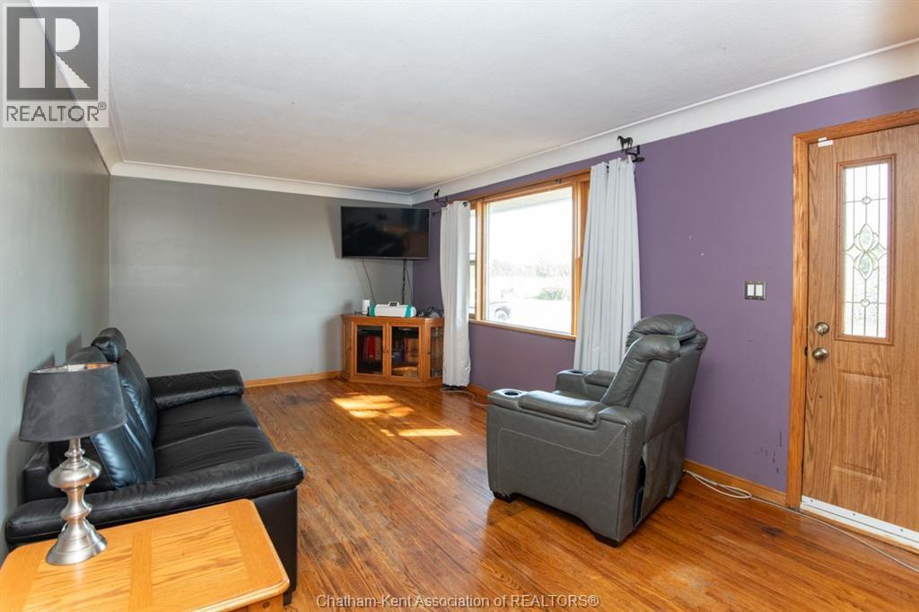 












9525 MCNAUGHTON LINE

,
Chatham,







Ontario
N7M5J7

