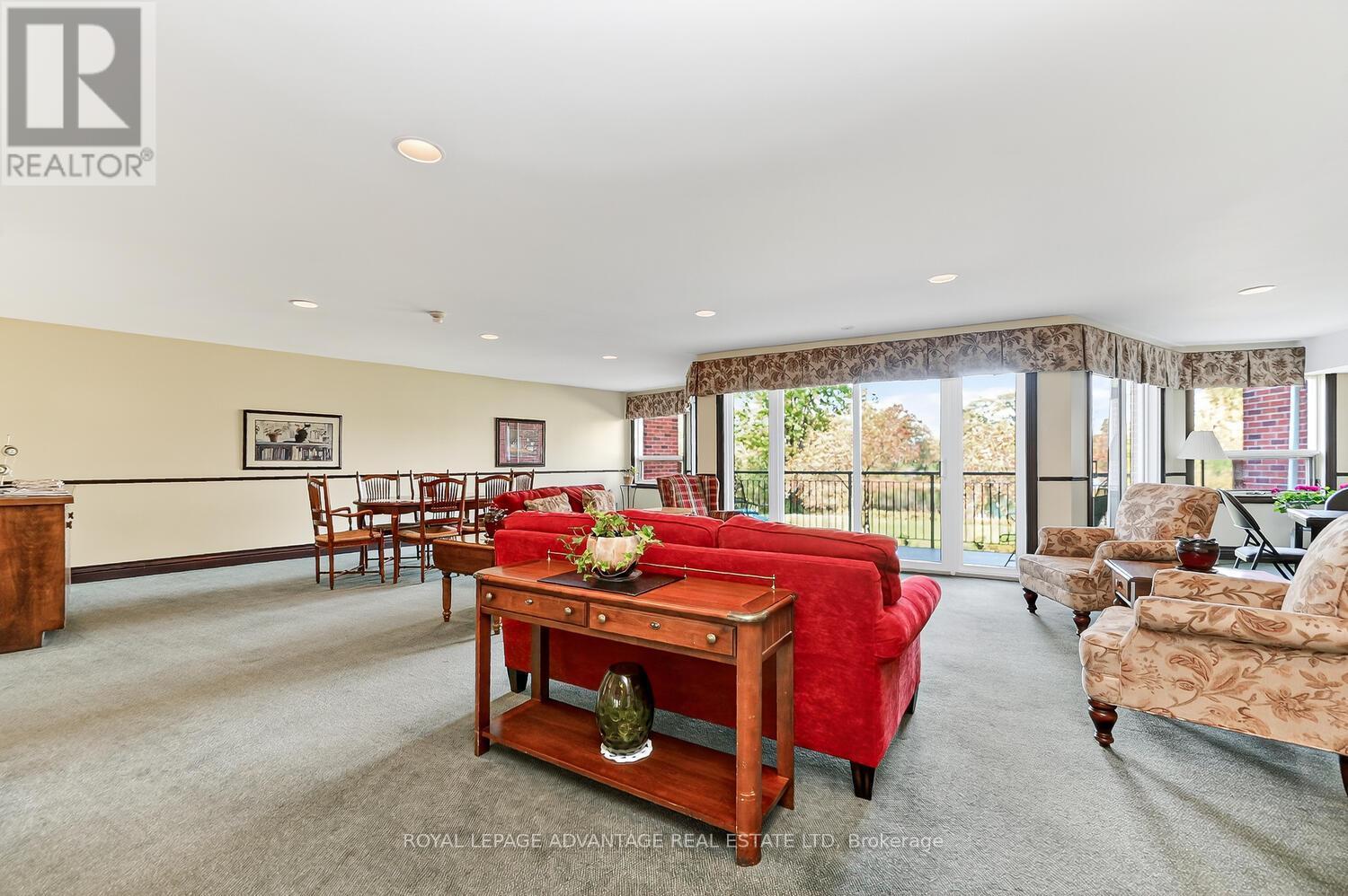 












206 - 23 ROGERS ROAD

,
Perth,




Ontario
K7H1P2


