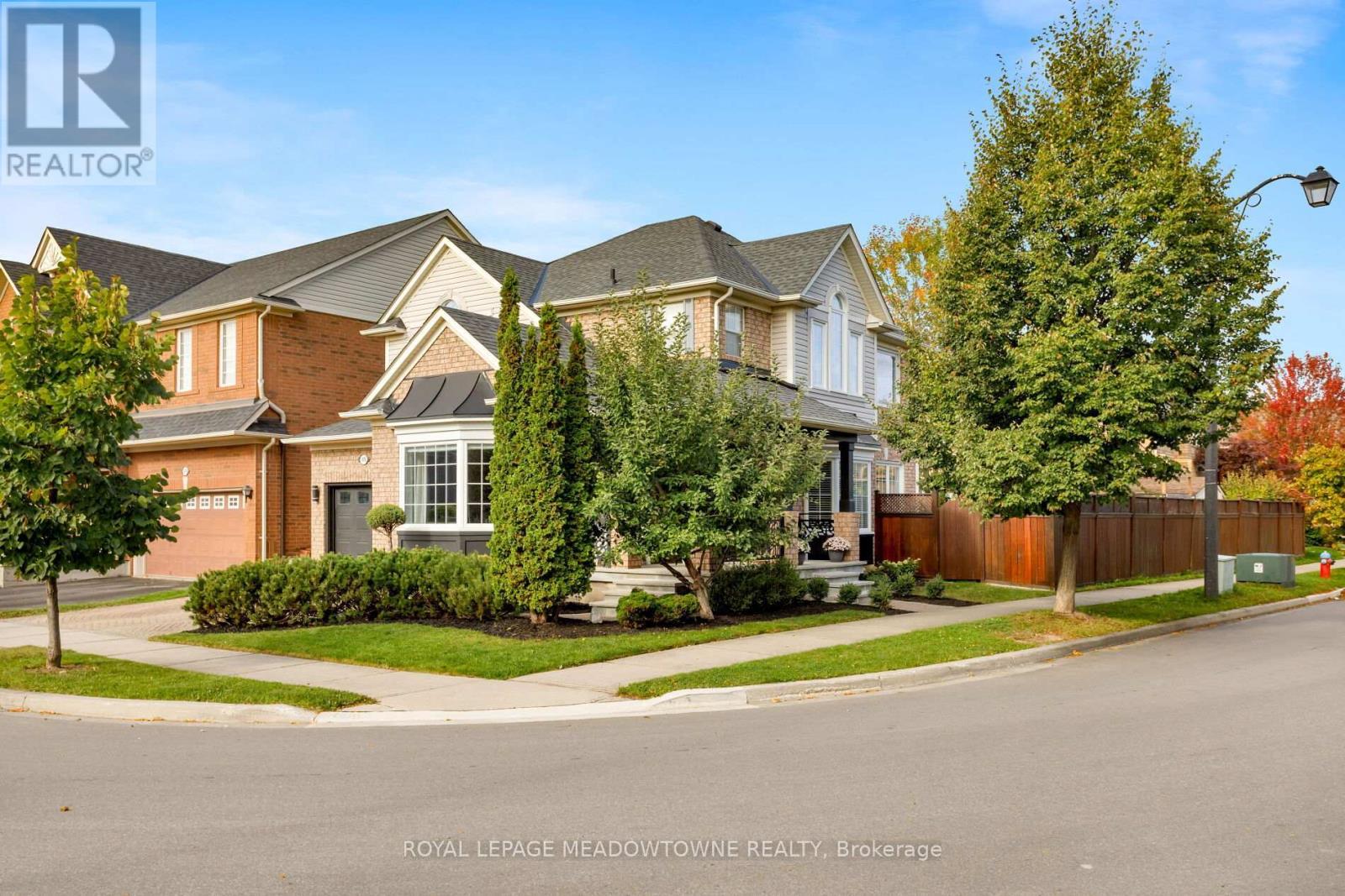 












976 LANCASTER BOULEVARD

,
Milton,




Ontario
L9T6E1


