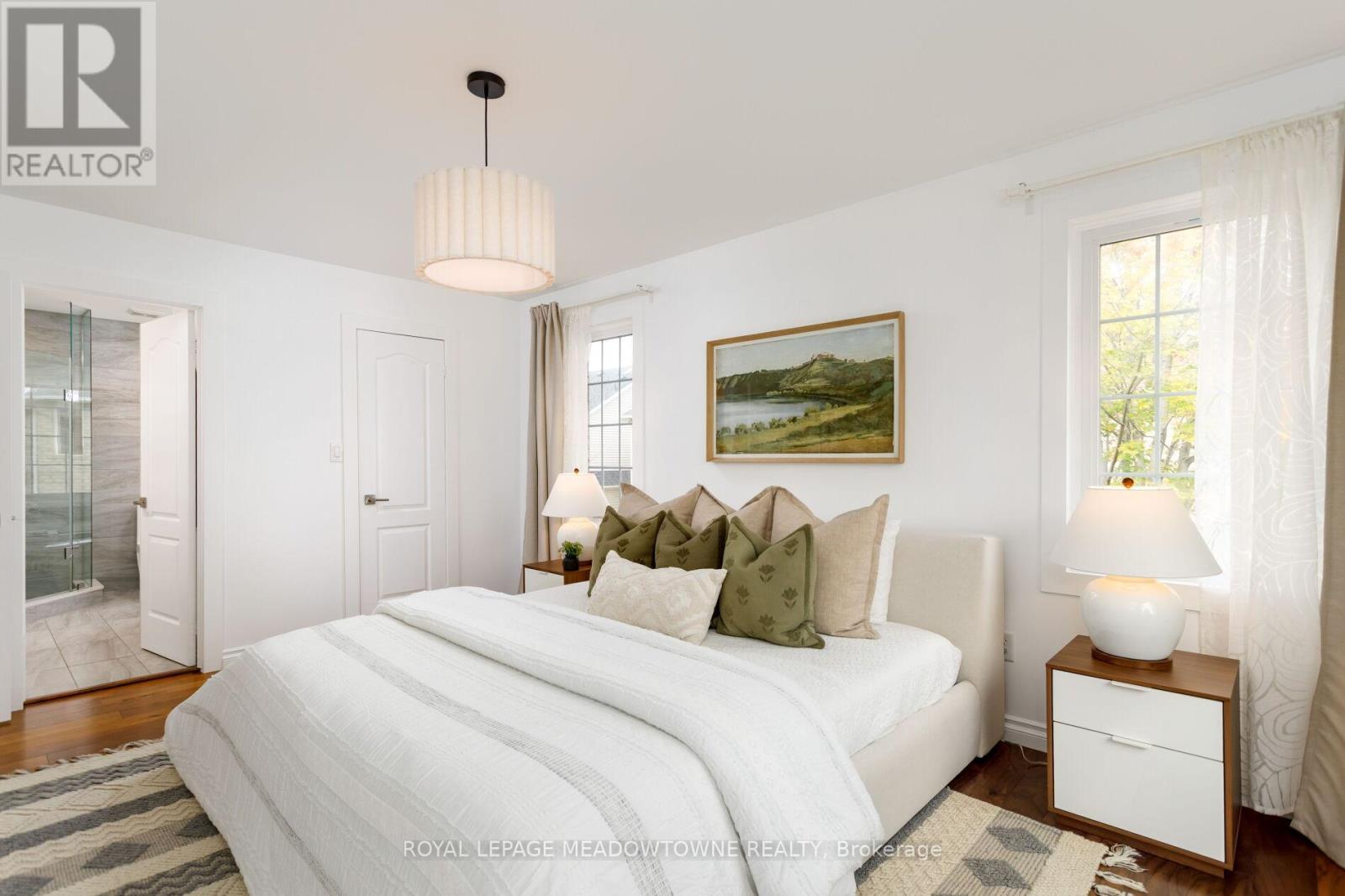 












976 LANCASTER BOULEVARD

,
Milton,




Ontario
L9T6E1

