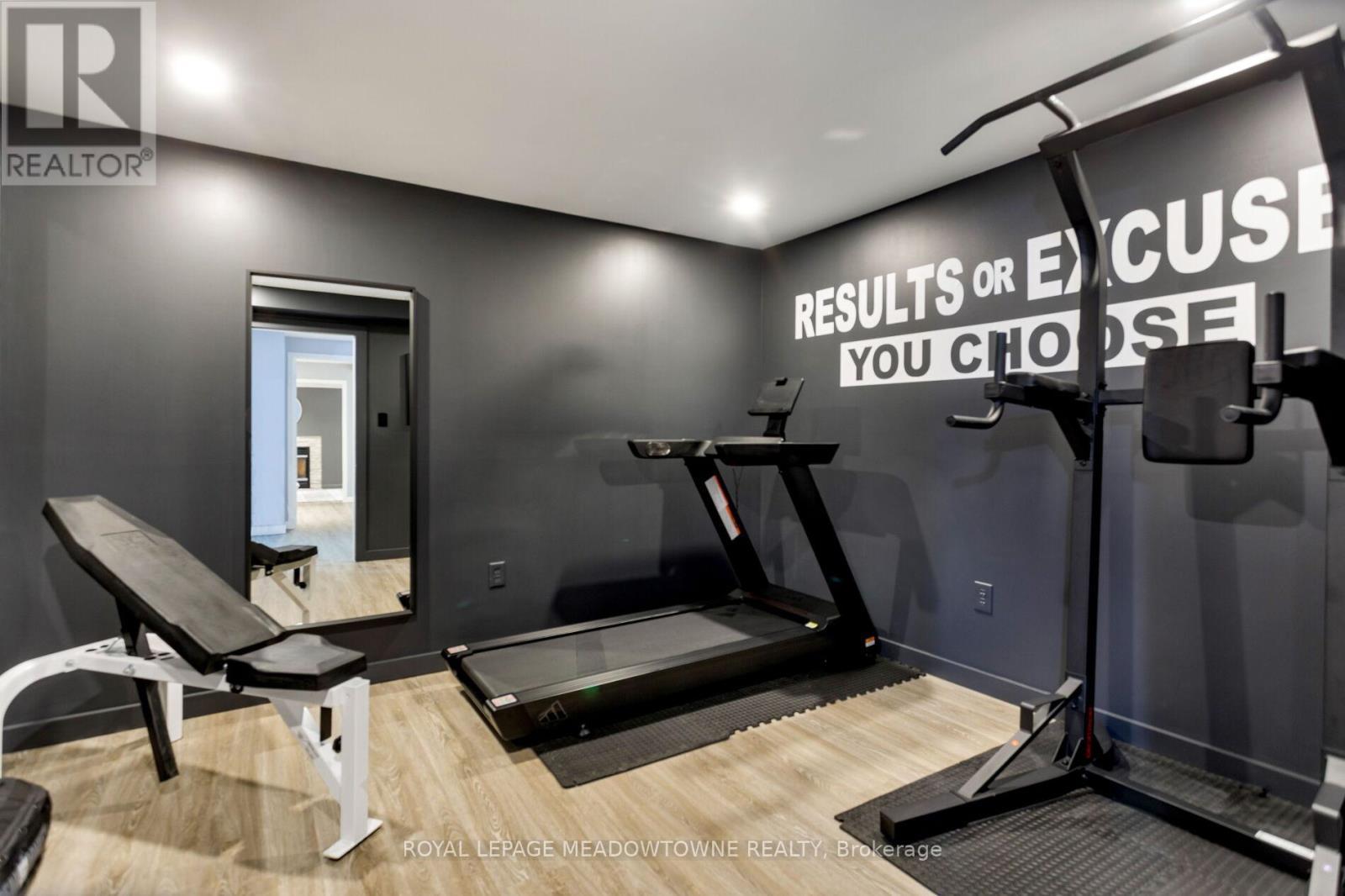 












976 LANCASTER BOULEVARD

,
Milton,




Ontario
L9T6E1

