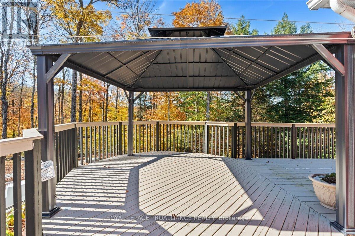 












9800 ROAD 509

,
Frontenac (Frontenac North),




Ontario
K0H1J0

