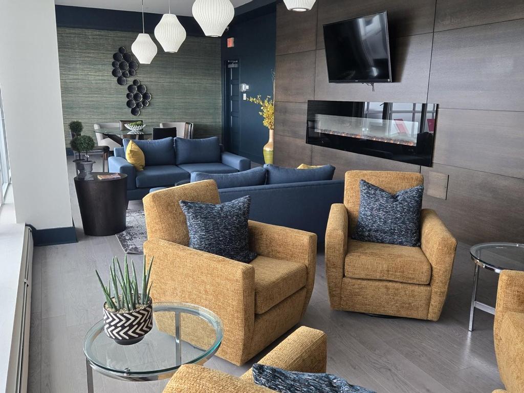 












504 15 Kings Wharf Place

,
Dartmouth,




NS
B2Y 0C2

