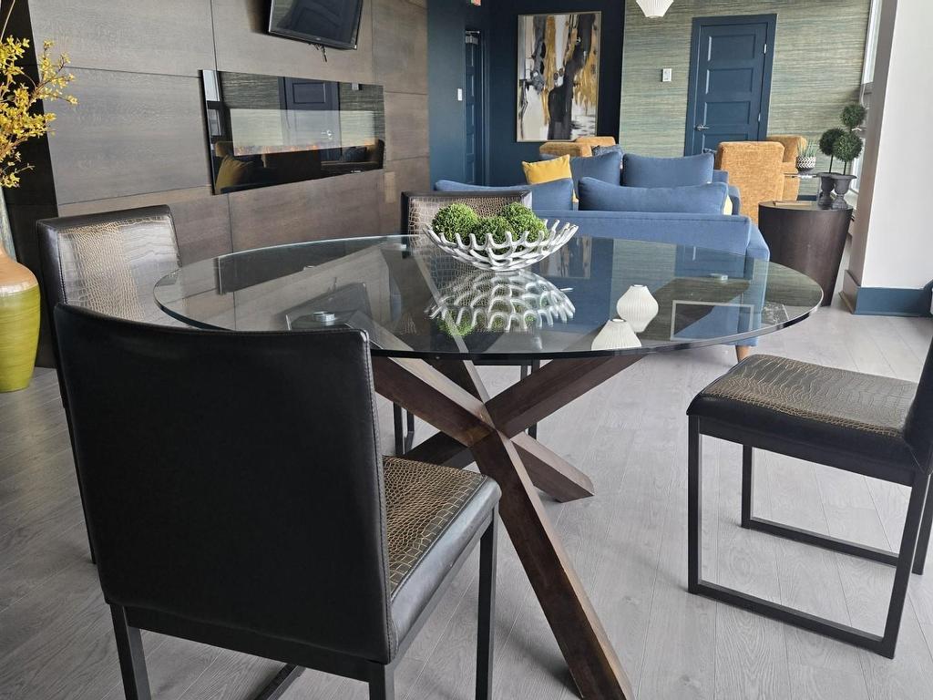 












504 15 Kings Wharf Place

,
Dartmouth,




NS
B2Y 0C2

