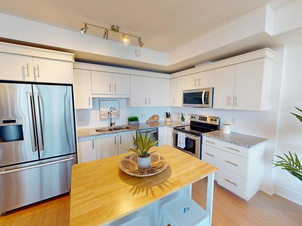 












504 15 Kings Wharf Place

,
Dartmouth,




NS
B2Y 0C2

