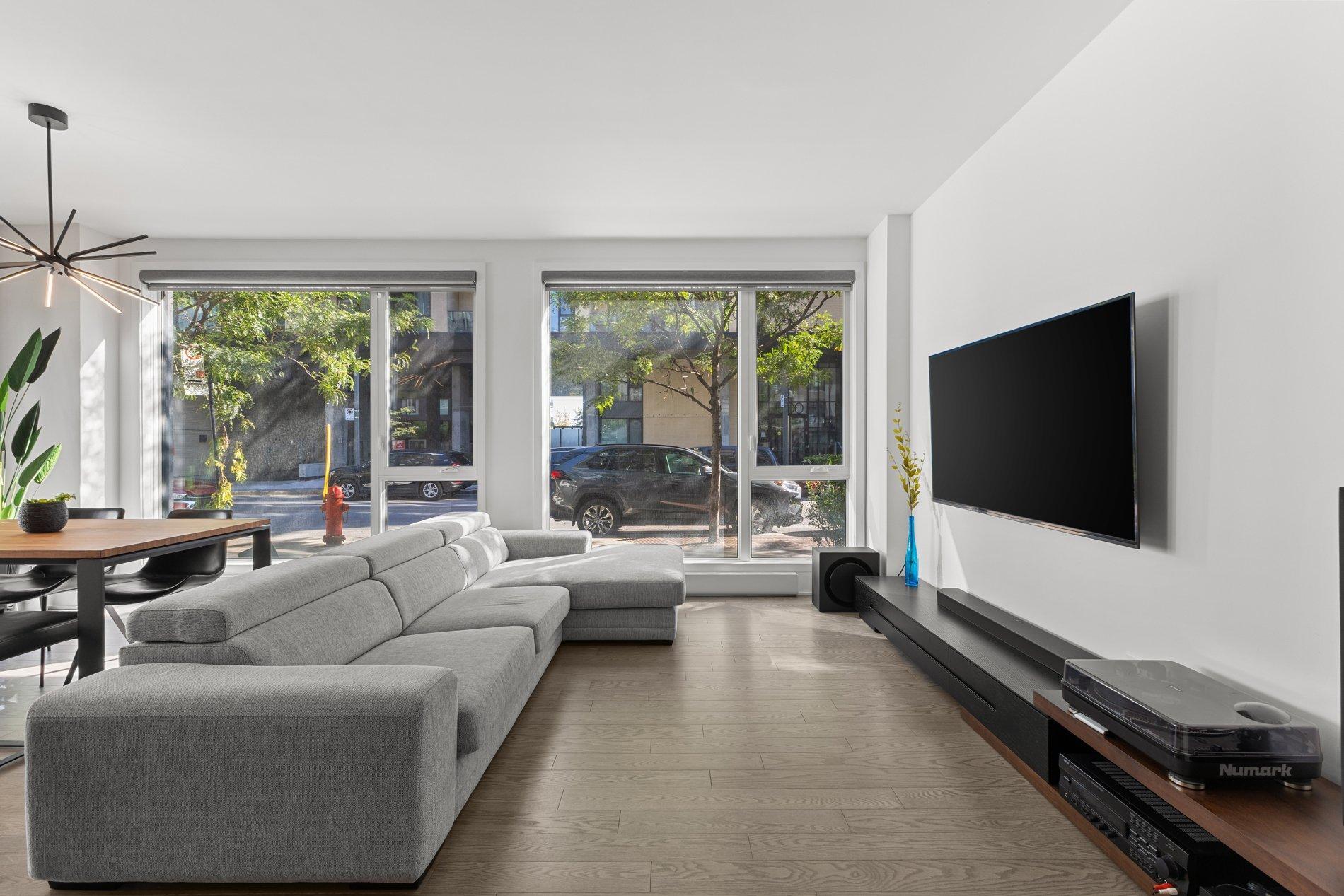 









1400


Rue Ottawa

, 118B,
Montréal (Le Sud-Ouest),




QC
H3C0Y9

