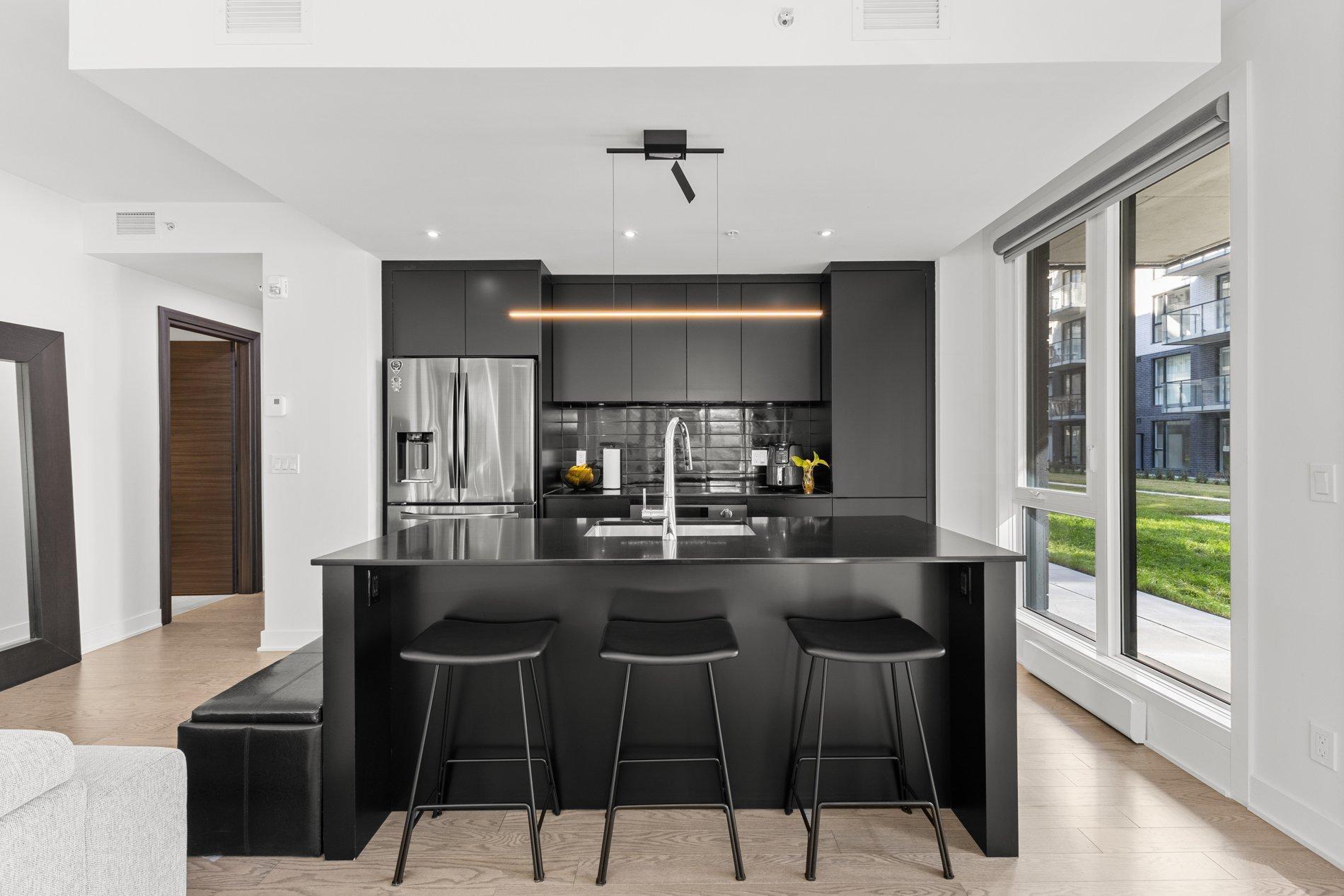 









1400


Rue Ottawa

, 118B,
Montréal (Le Sud-Ouest),




QC
H3C0Y9

