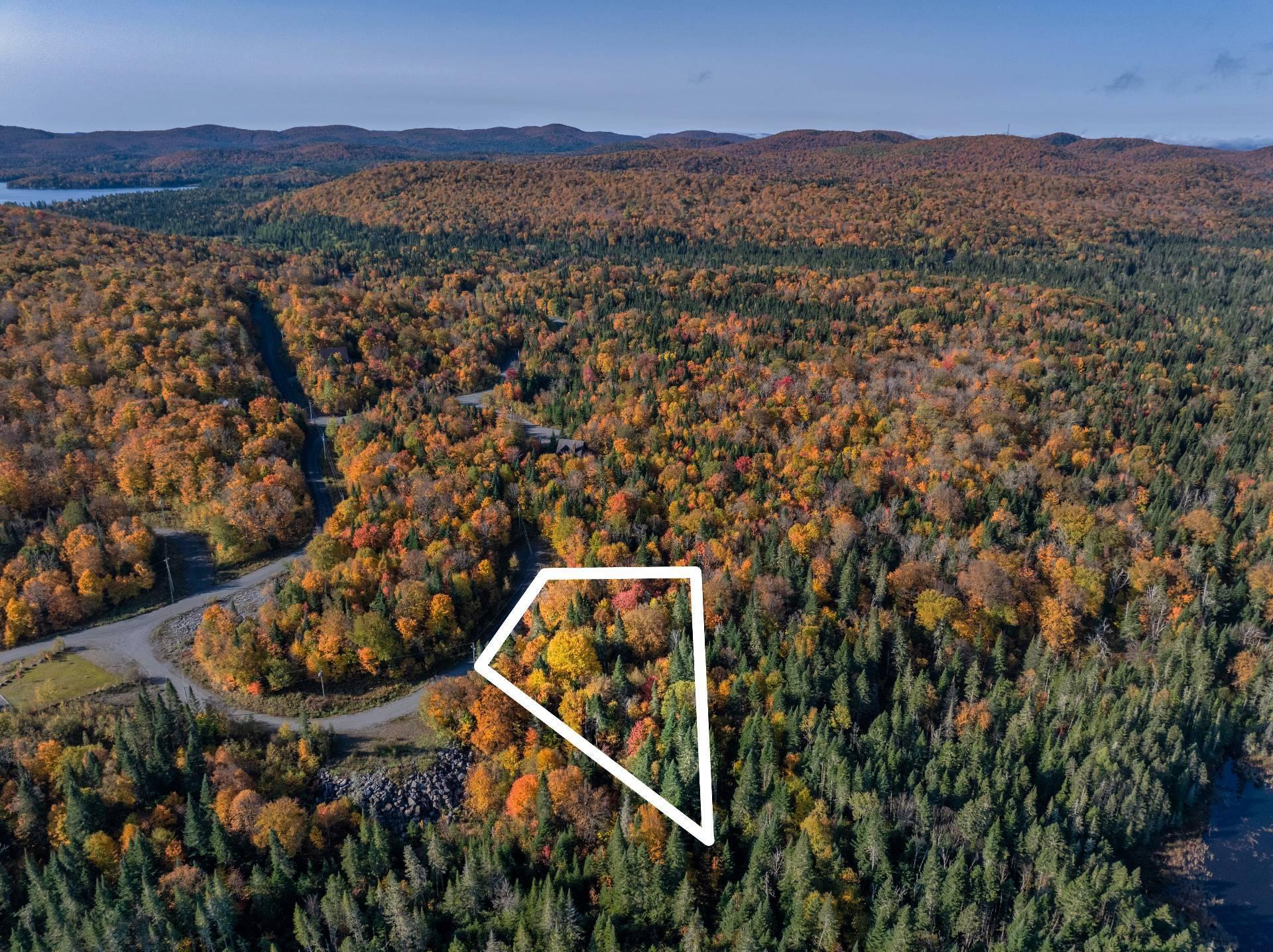 












Ch. du Lac-Quenouille

,
Val-des-Lacs,







QC
J8E2P0

