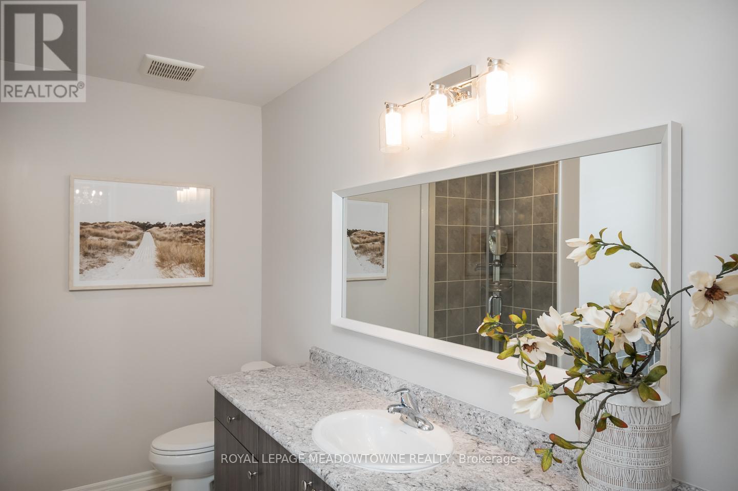 












476 MCGIBBON DRIVE

,
Milton,




Ontario
L9T5K7

