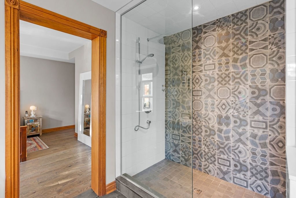 









200


Ch. de Villandry

,
Saint-Adolphe-d'Howard,




QC
J0T2B0

