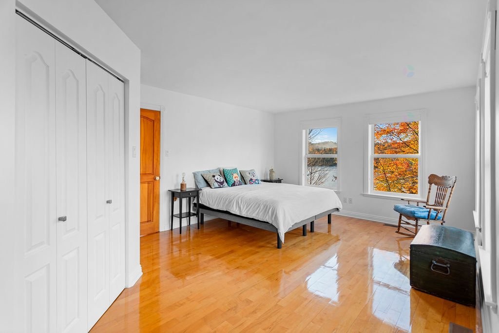 









200


Ch. de Villandry

,
Saint-Adolphe-d'Howard,




QC
J0T2B0

