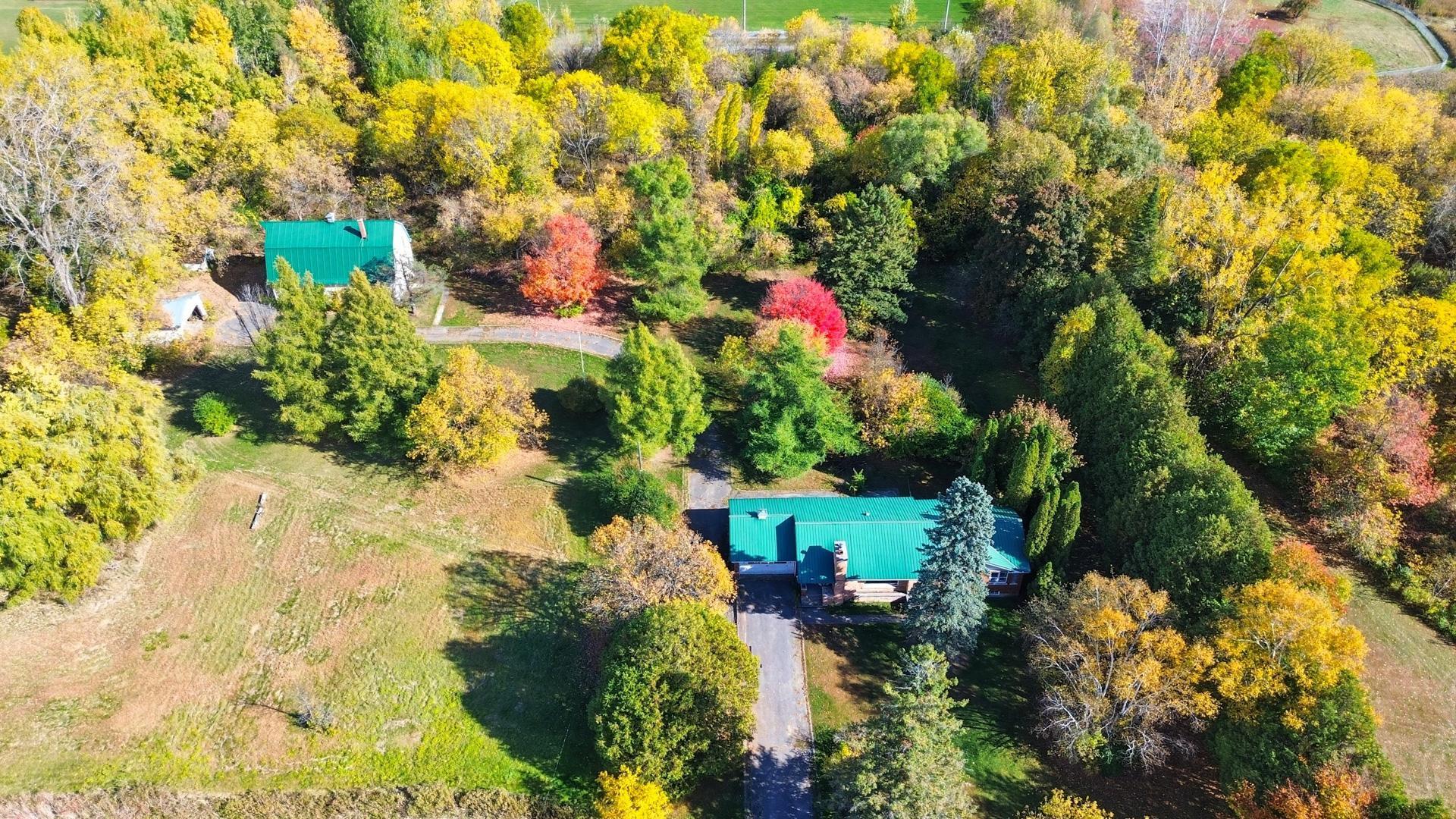 









13


Rue Atholl-Doune

,
Gatineau (Aylmer),




QC
J9J1A9

