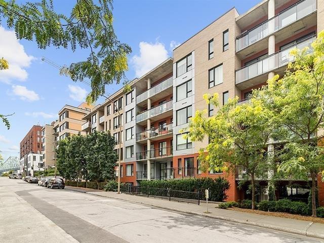 









1450


Rue Parthenais

, 512,
Montréal (Ville-Marie),




QC
H2K3R9

