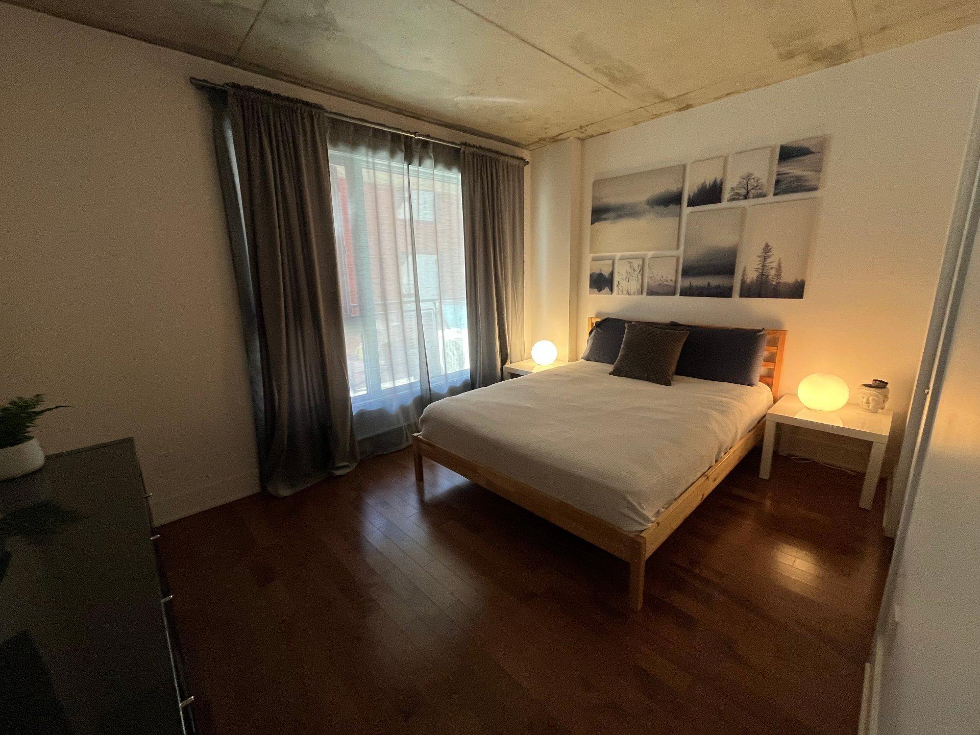 









1450


Rue Parthenais

, 512,
Montréal (Ville-Marie),




QC
H2K3R9

