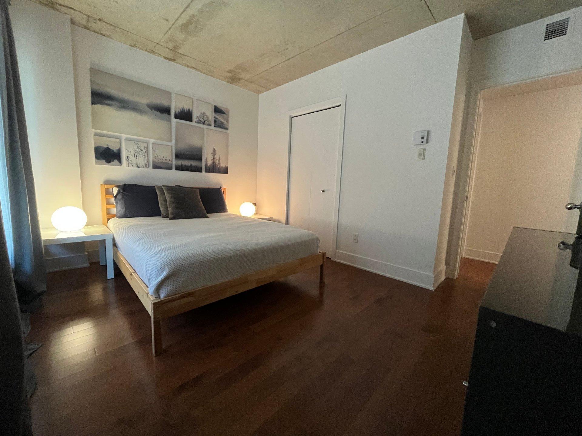 









1450


Rue Parthenais

, 512,
Montréal (Ville-Marie),




QC
H2K3R9

