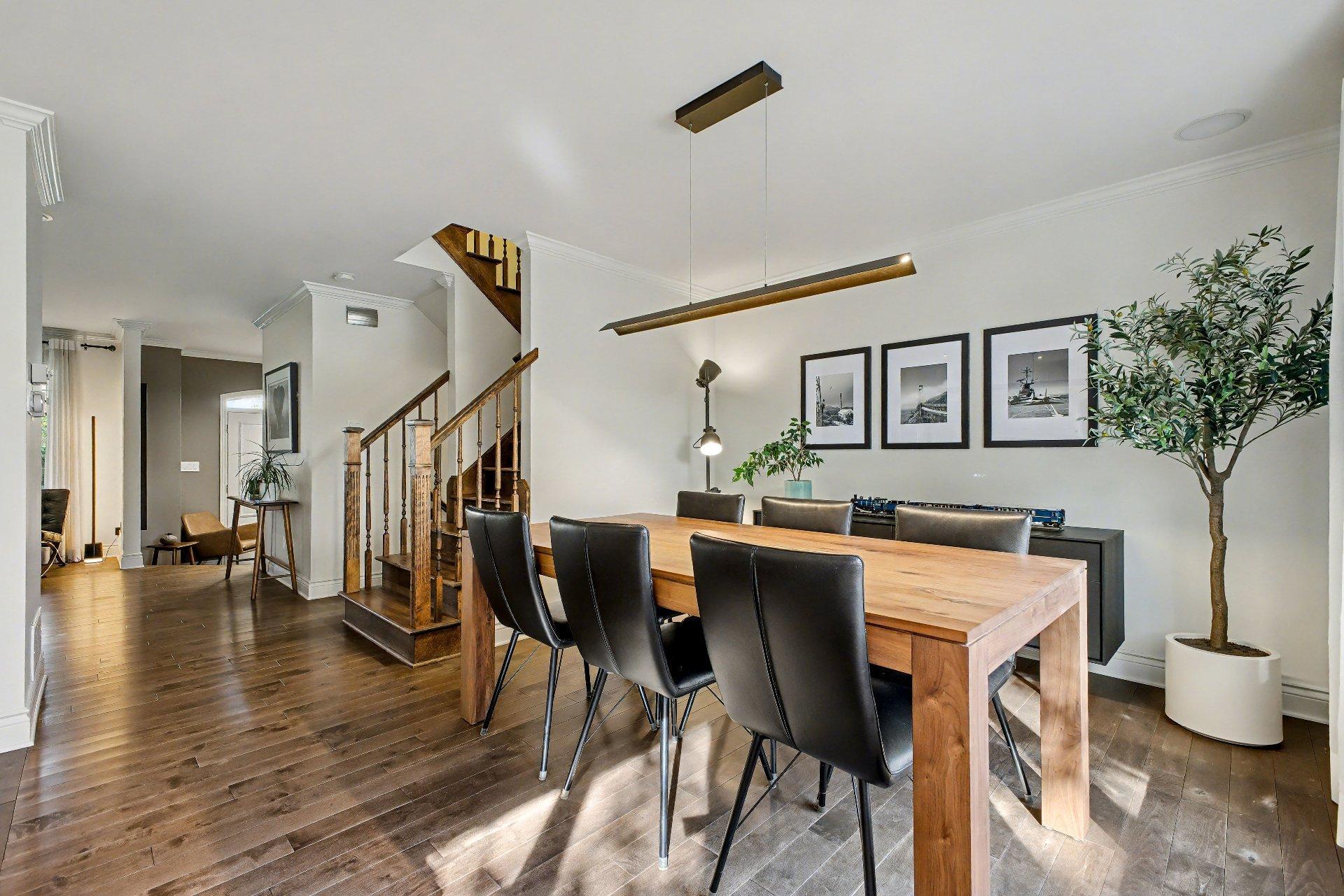 









353


Rue des Hérons

,
Saint-Jean-sur-Richelieu,




QC
J2W0A5

