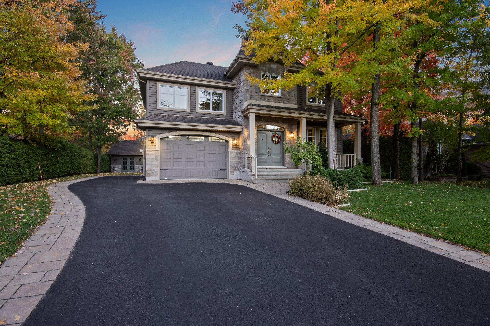 









353


Rue des Hérons

,
Saint-Jean-sur-Richelieu,




QC
J2W0A5

