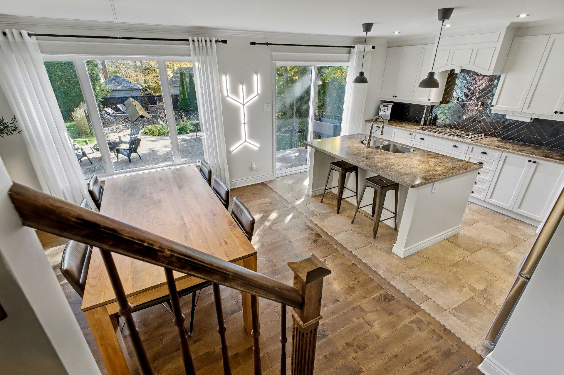 









353


Rue des Hérons

,
Saint-Jean-sur-Richelieu,




QC
J2W0A5

