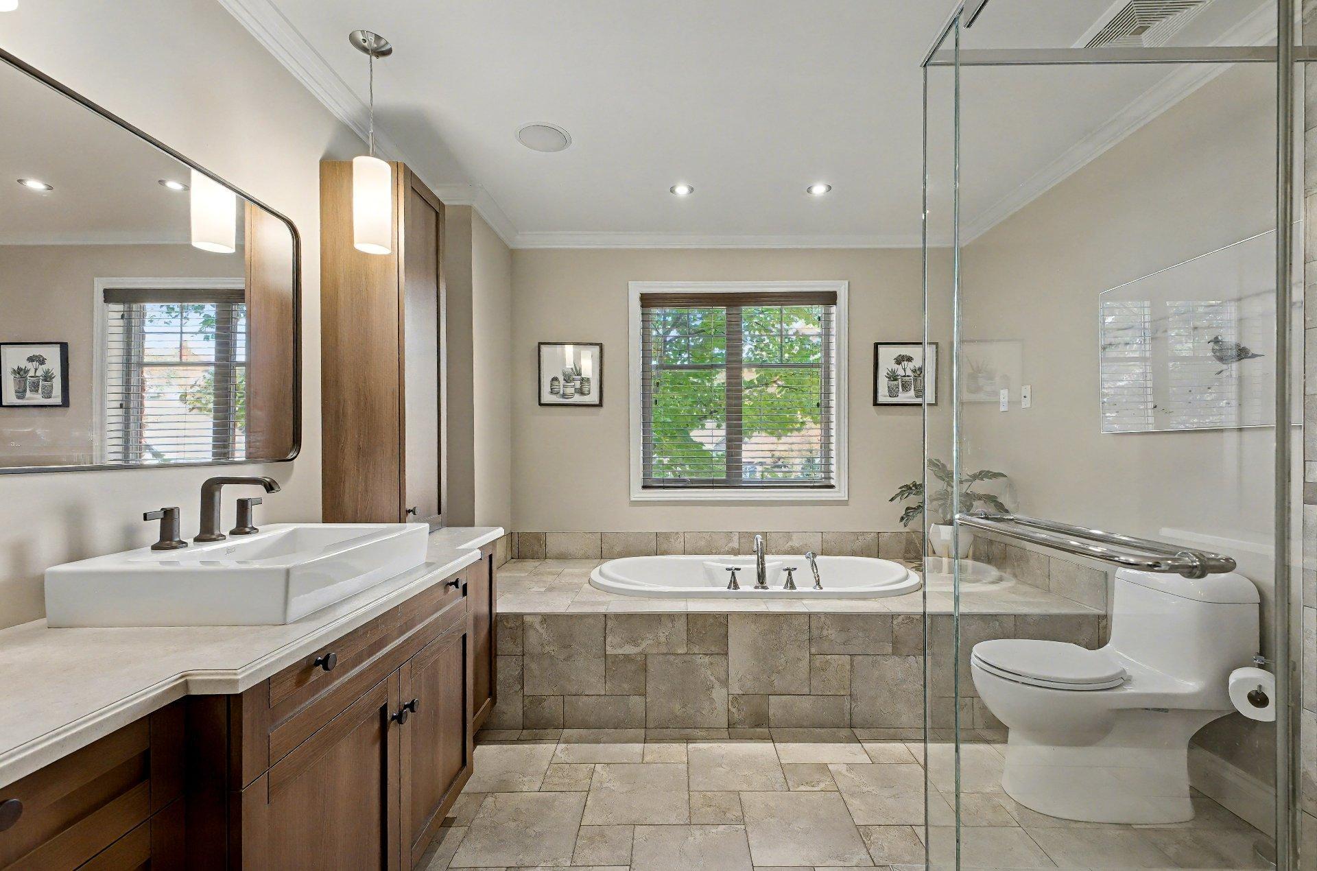 









353


Rue des Hérons

,
Saint-Jean-sur-Richelieu,




QC
J2W0A5

