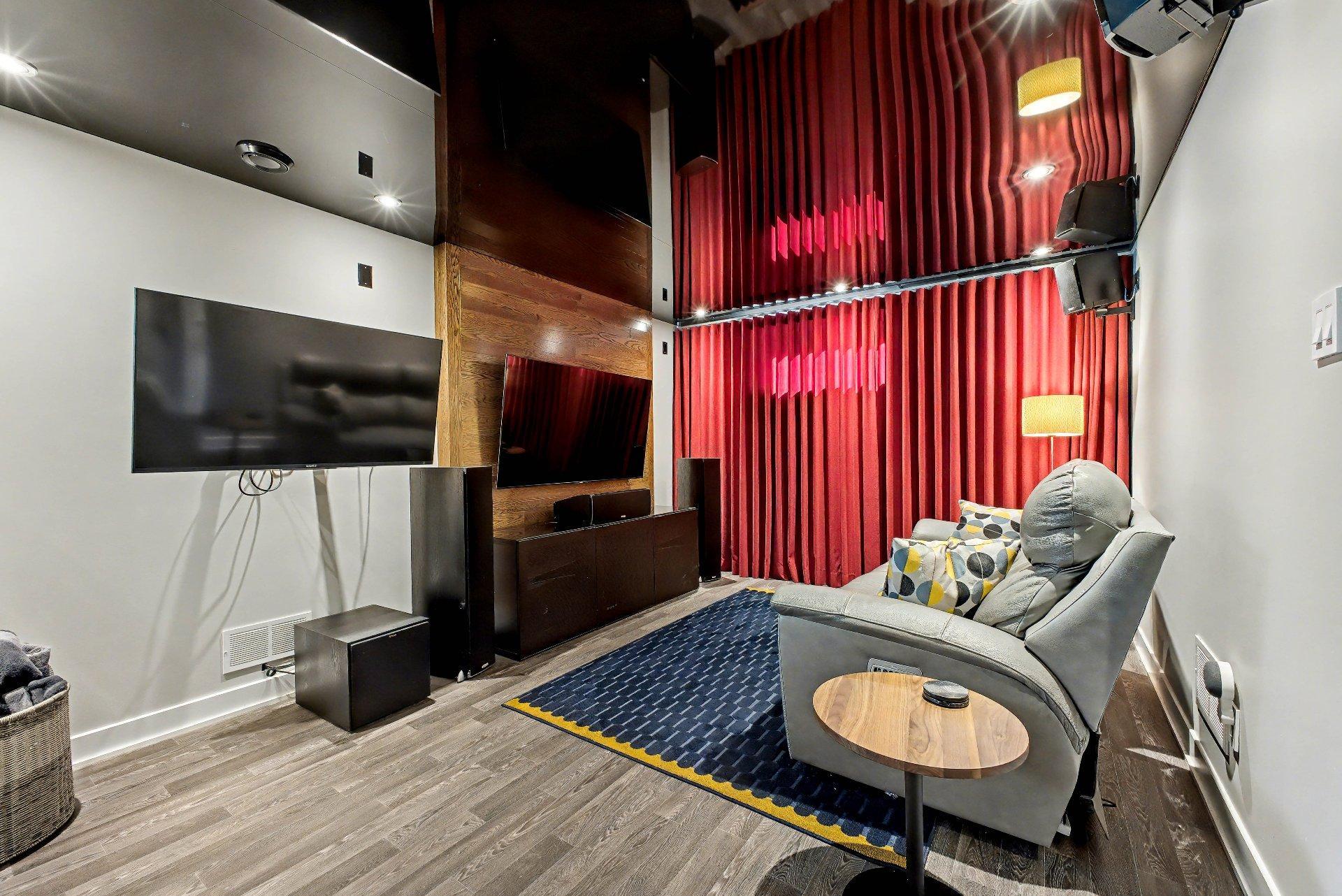 









353


Rue des Hérons

,
Saint-Jean-sur-Richelieu,




QC
J2W0A5

