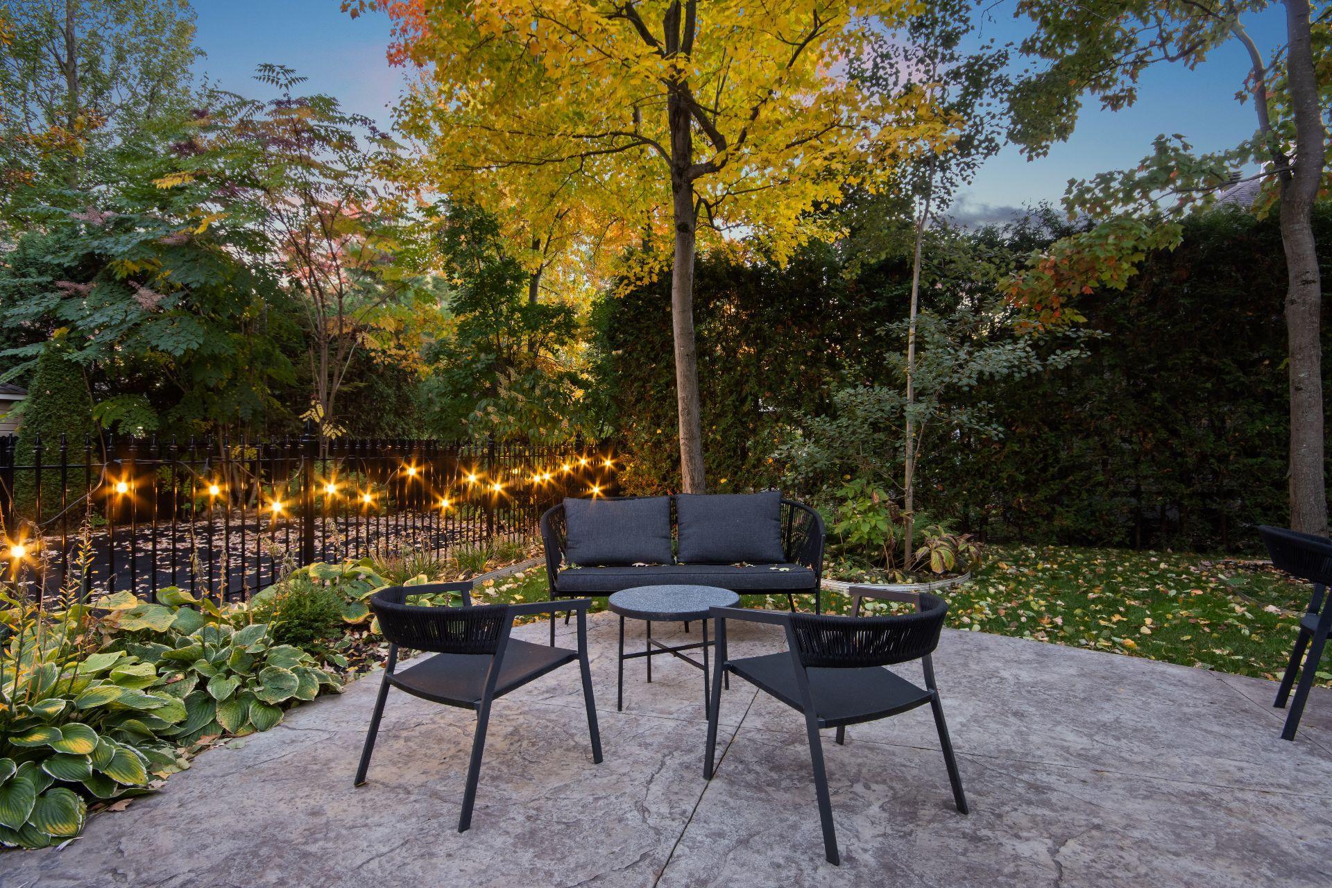 









353


Rue des Hérons

,
Saint-Jean-sur-Richelieu,




QC
J2W0A5

