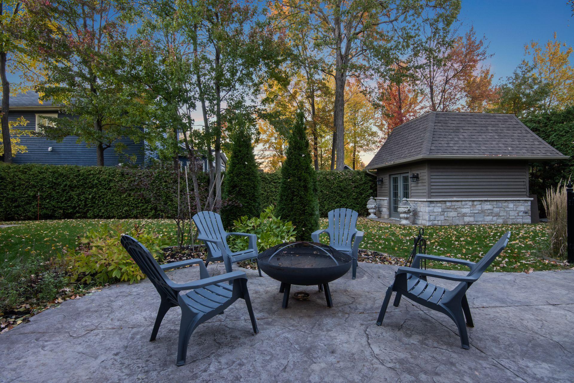 









353


Rue des Hérons

,
Saint-Jean-sur-Richelieu,




QC
J2W0A5

