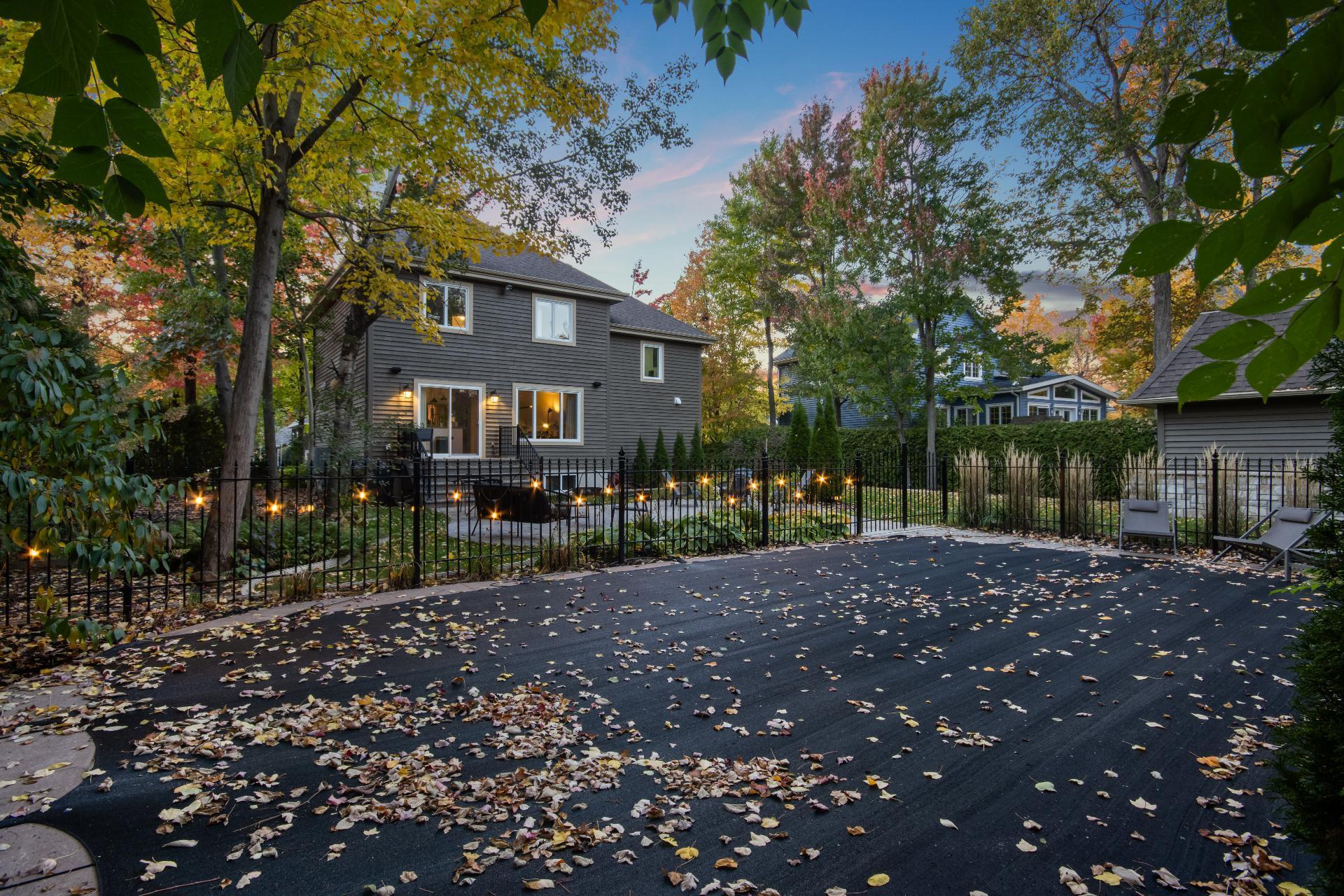 









353


Rue des Hérons

,
Saint-Jean-sur-Richelieu,




QC
J2W0A5

