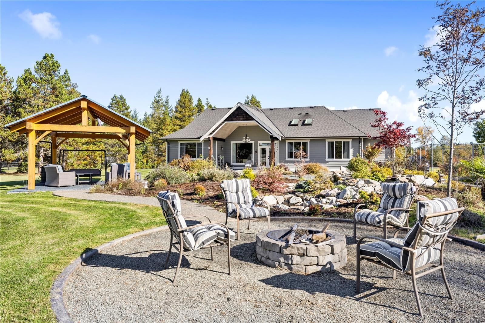









939


Virginia

Rd,
Coombs,




BC
V0R 1M0

