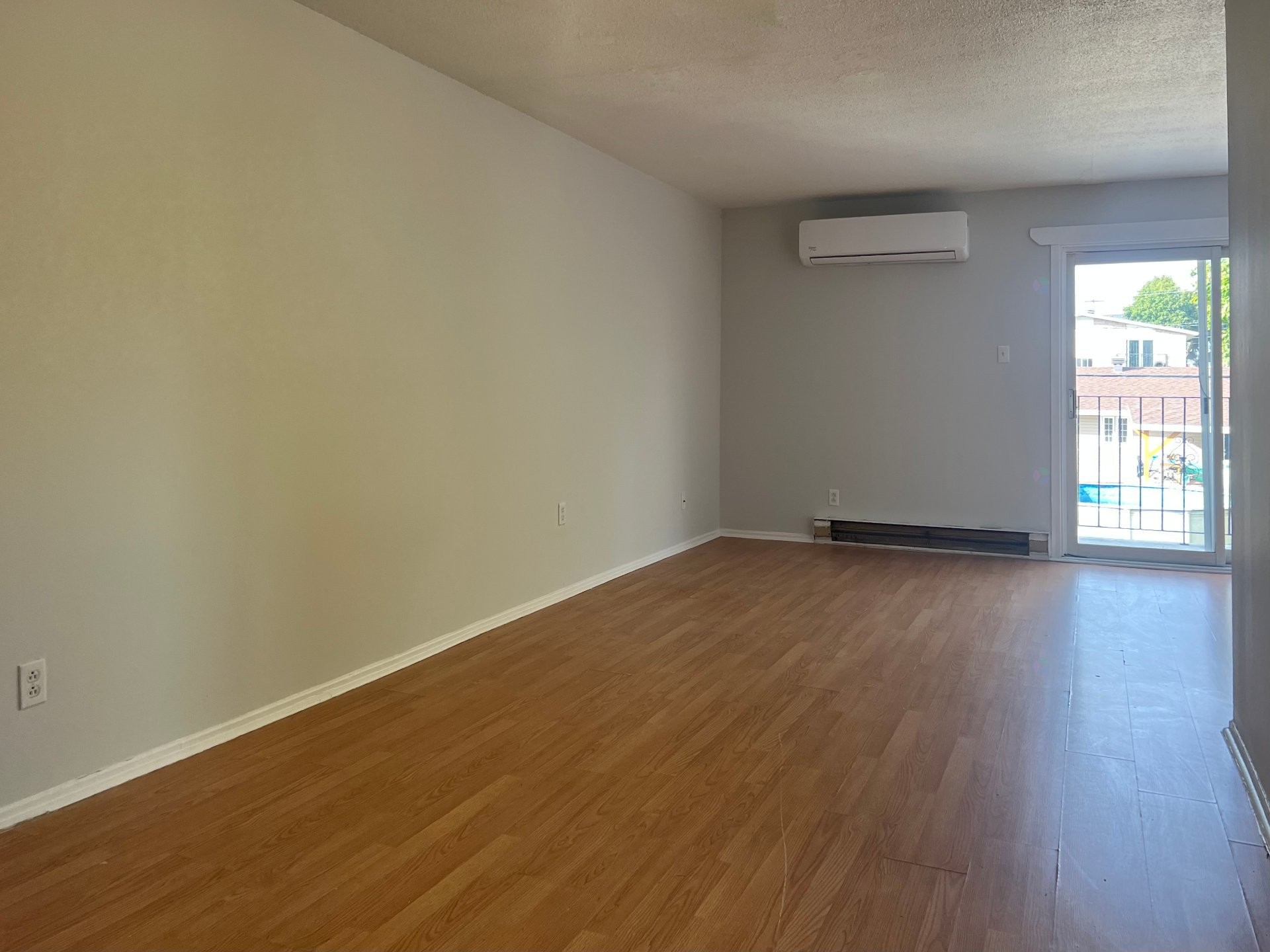 









9


Rue Goulet

, 6,
Gatineau (Aylmer),




QC
J9H2V3

