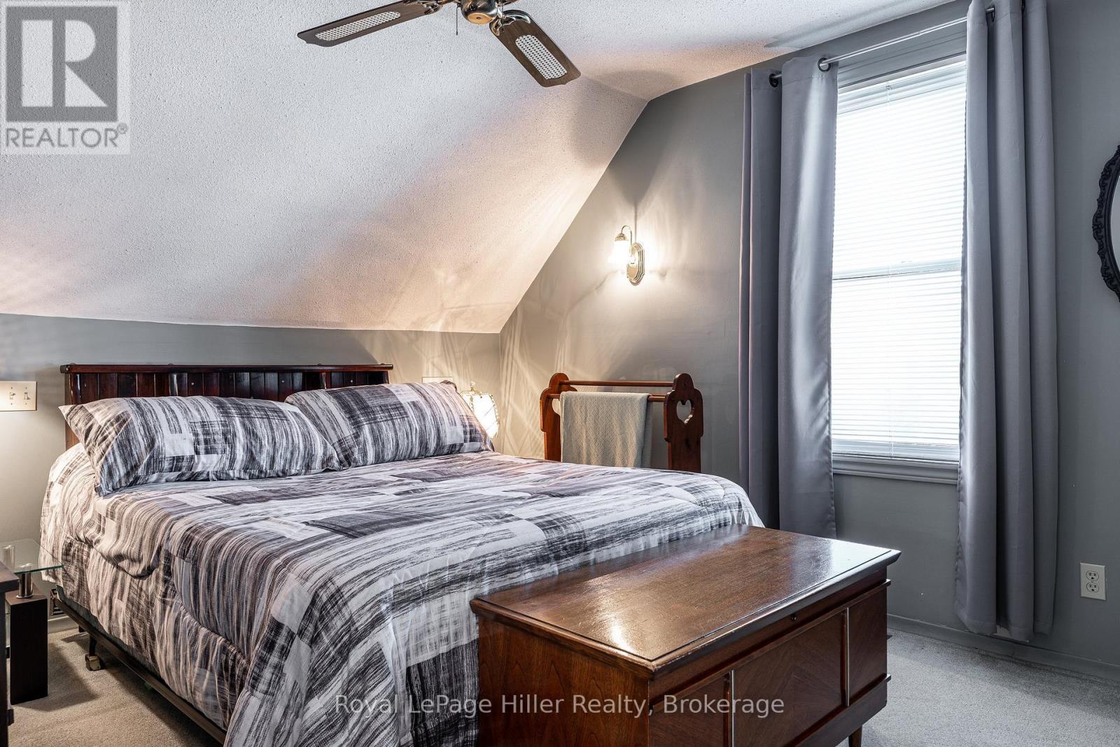 












91 STRACHAN STREET

,
Stratford,




Ontario
N5A2B2

