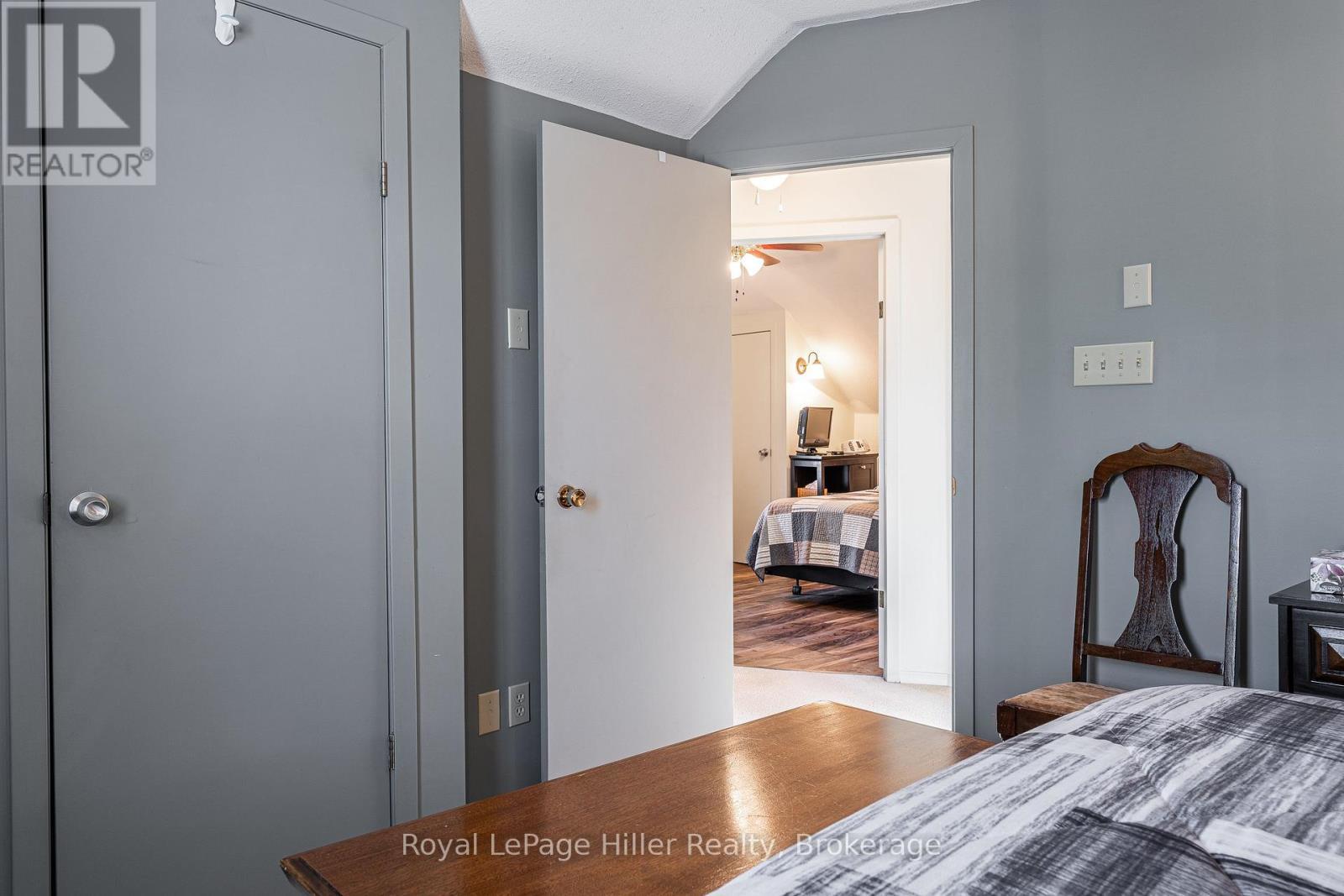 












91 STRACHAN STREET

,
Stratford,




Ontario
N5A2B2

