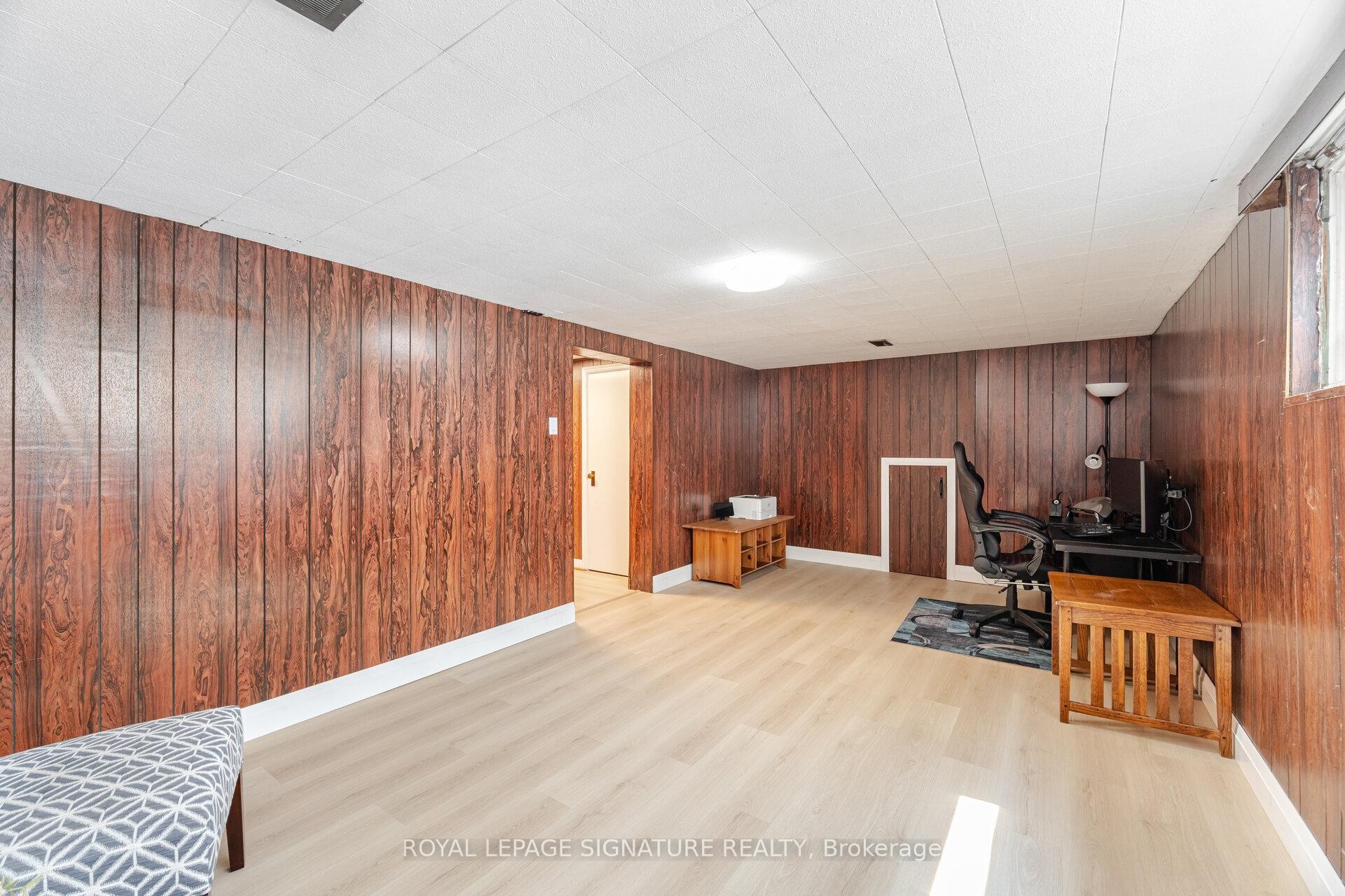 









24


Lesbury

Avenue,
Brampton,




ON
L6W 3A4

