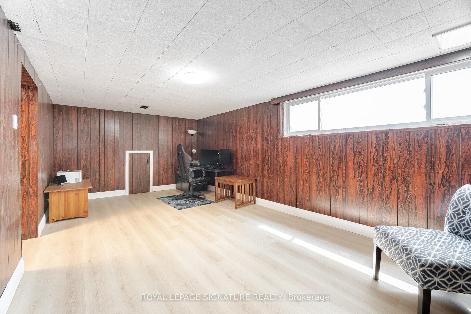 









24


Lesbury

Avenue,
Brampton,




ON
L6W 3A4

