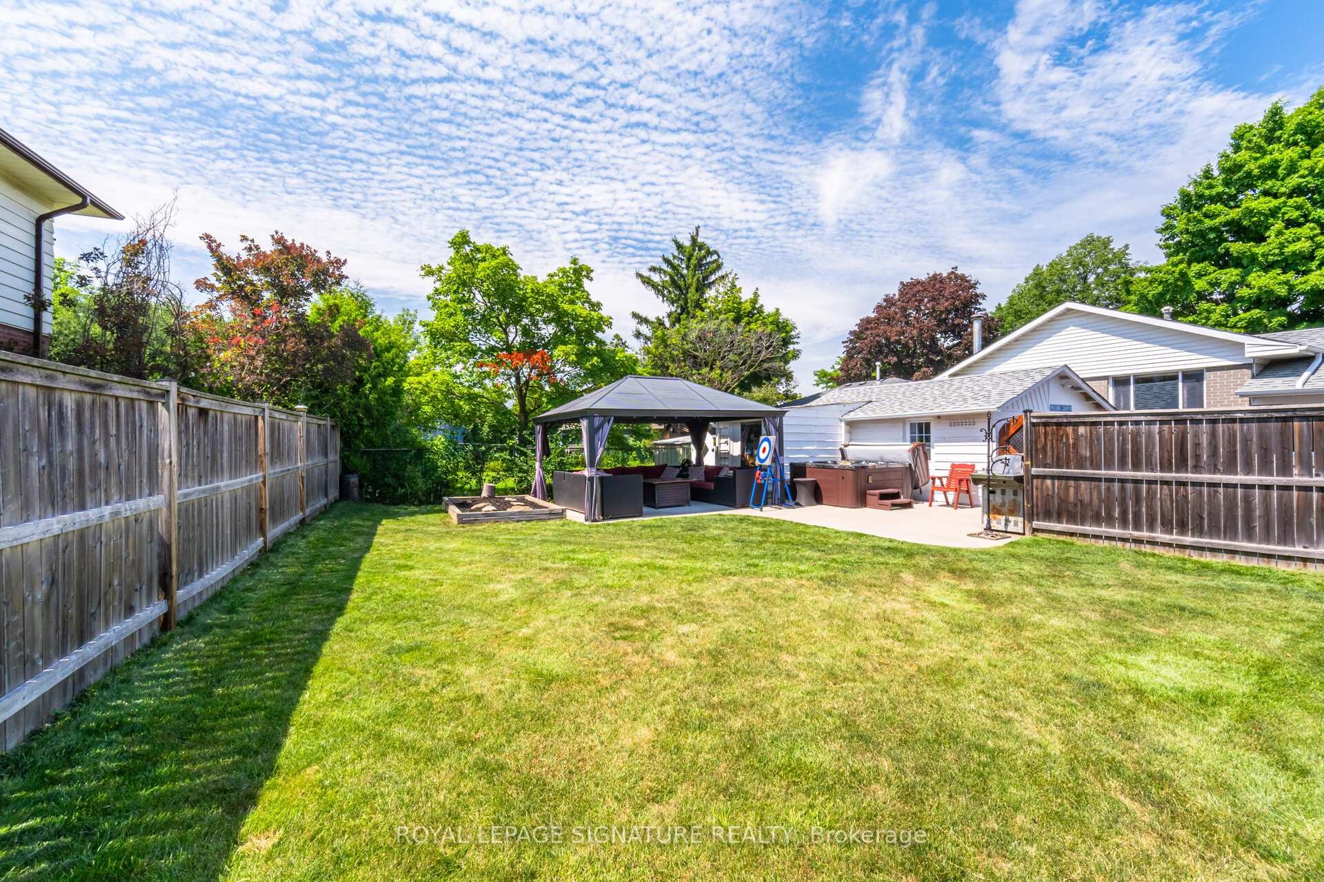 









24


Lesbury

Avenue,
Brampton,




ON
L6W 3A4

