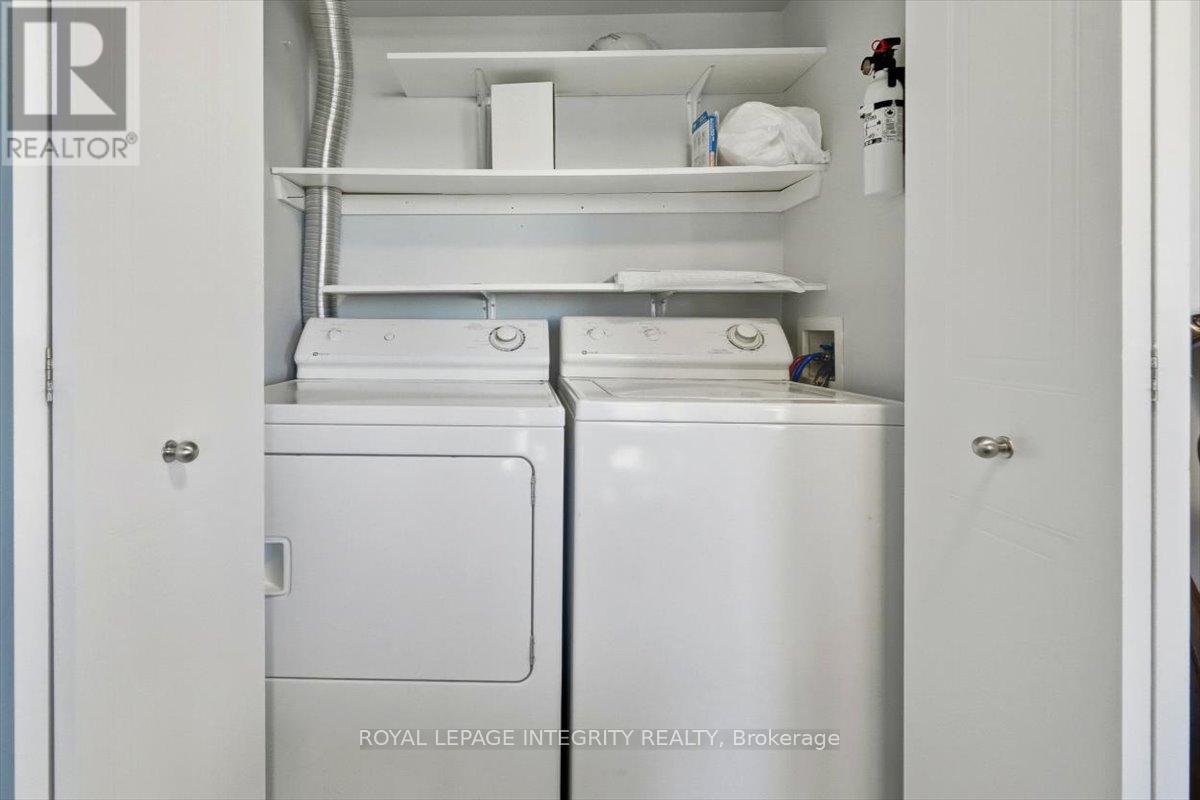 












4471 HARPER AVENUE

,
Ottawa,




Ontario
K1J1C9

