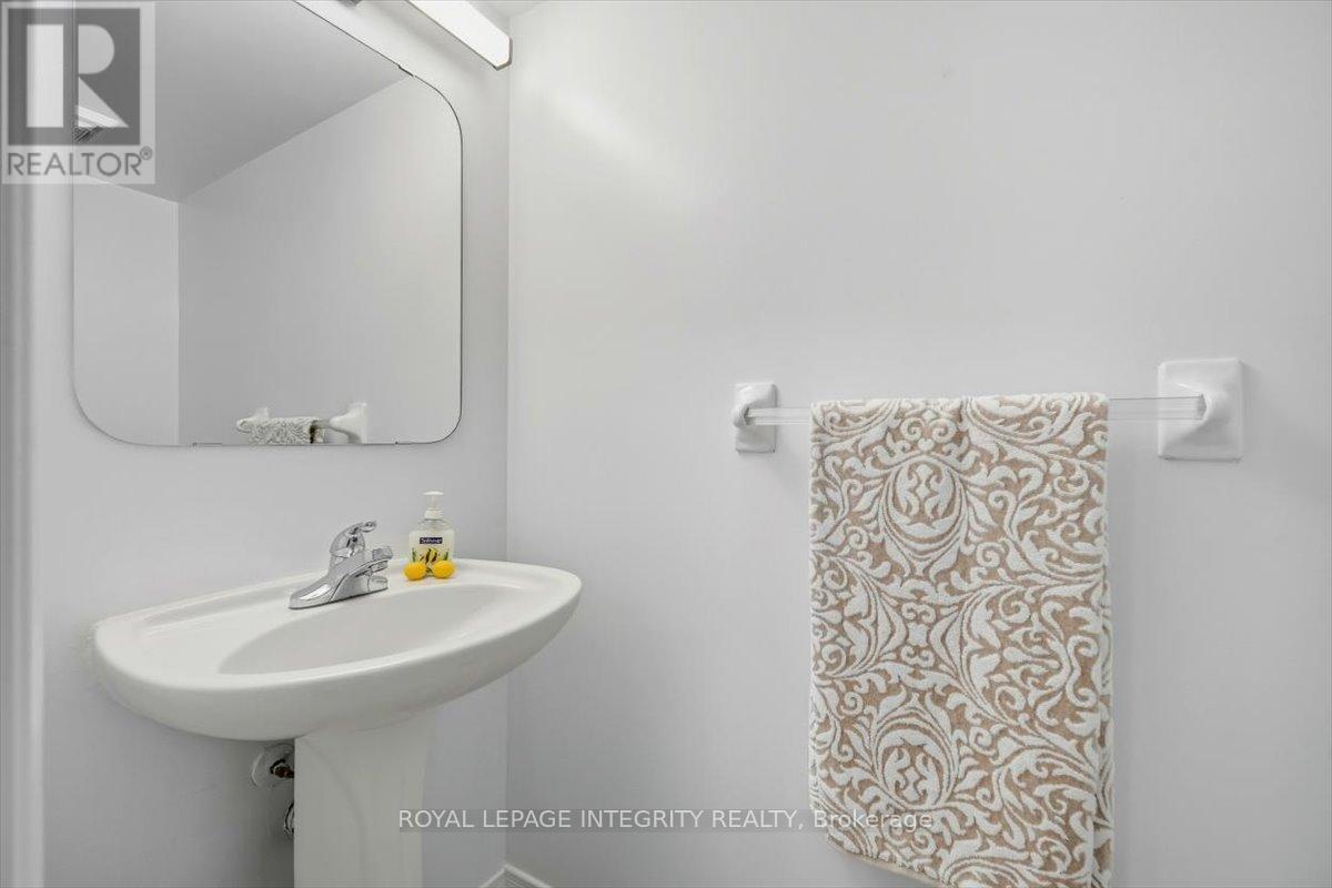 












4471 HARPER AVENUE

,
Ottawa,




Ontario
K1J1C9

