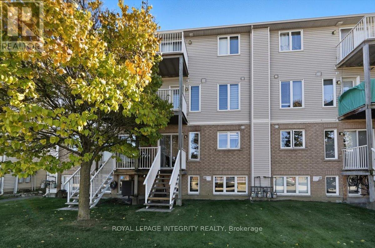 












4471 HARPER AVENUE

,
Ottawa,




Ontario
K1J1C9

