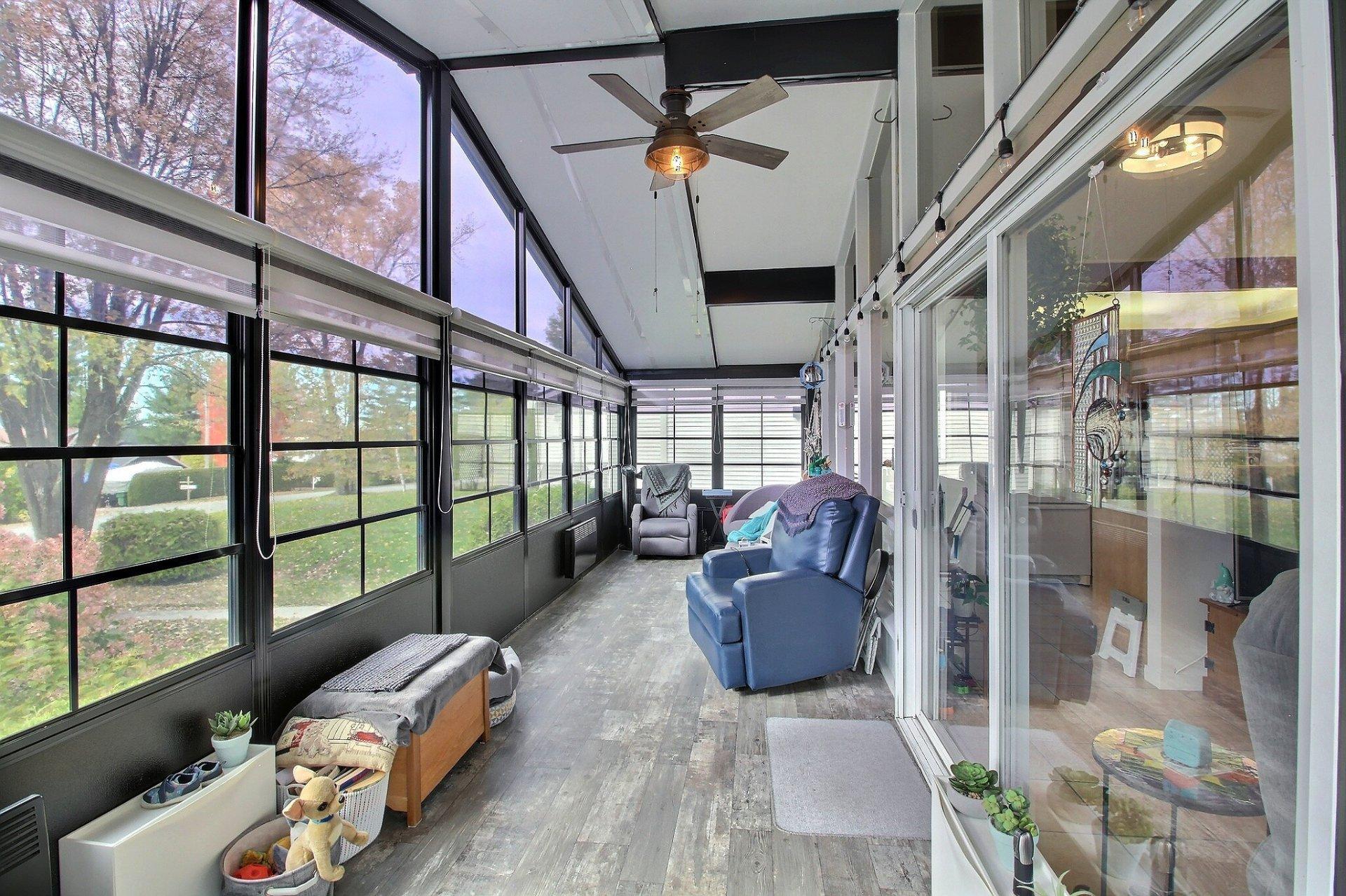 









1242


Rue des Tourterelles

,
Magog,




QC
J1X3W2

