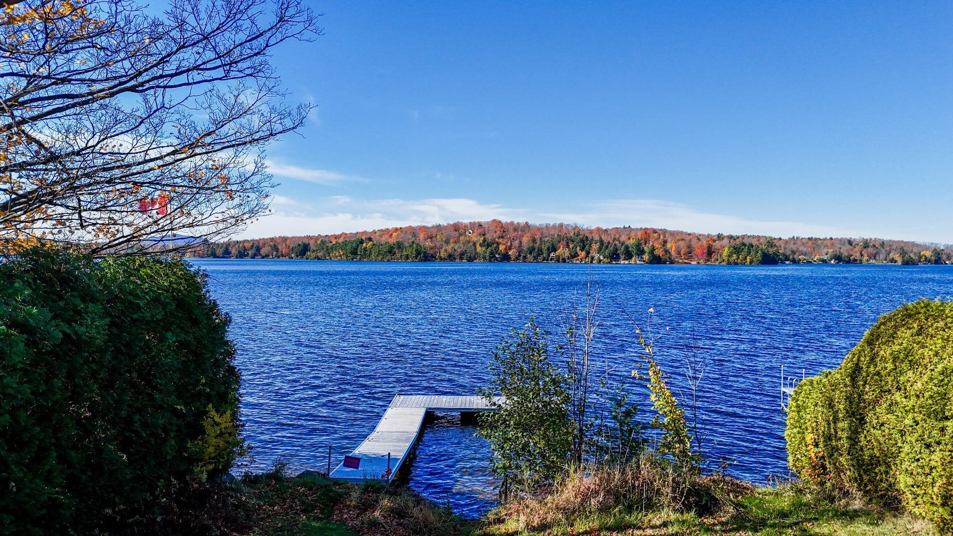 









1242


Rue des Tourterelles

,
Magog,




QC
J1X3W2

