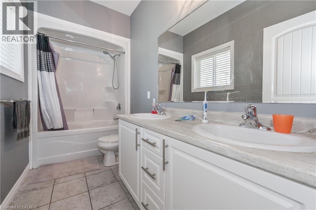 












145 KERTLAND Street

,
Elora,




Ontario
N0B1S0

