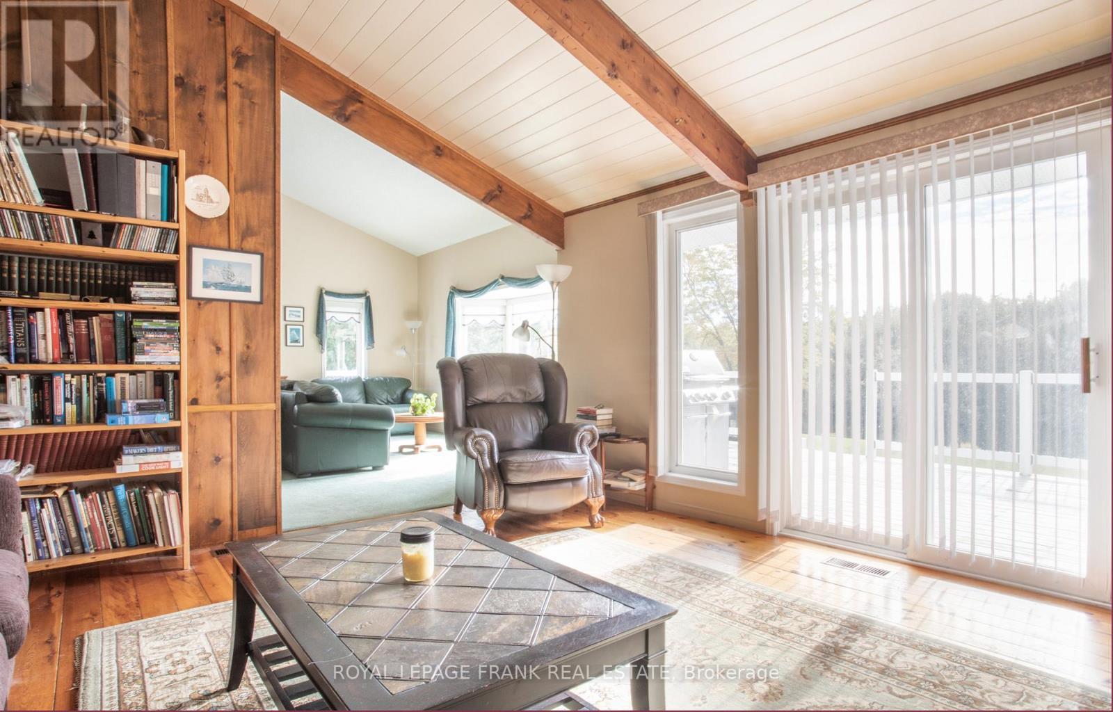 












46 CENTURY FARM ROAD

,
Kawartha Lakes (Manvers),




Ontario
L0A1K0

