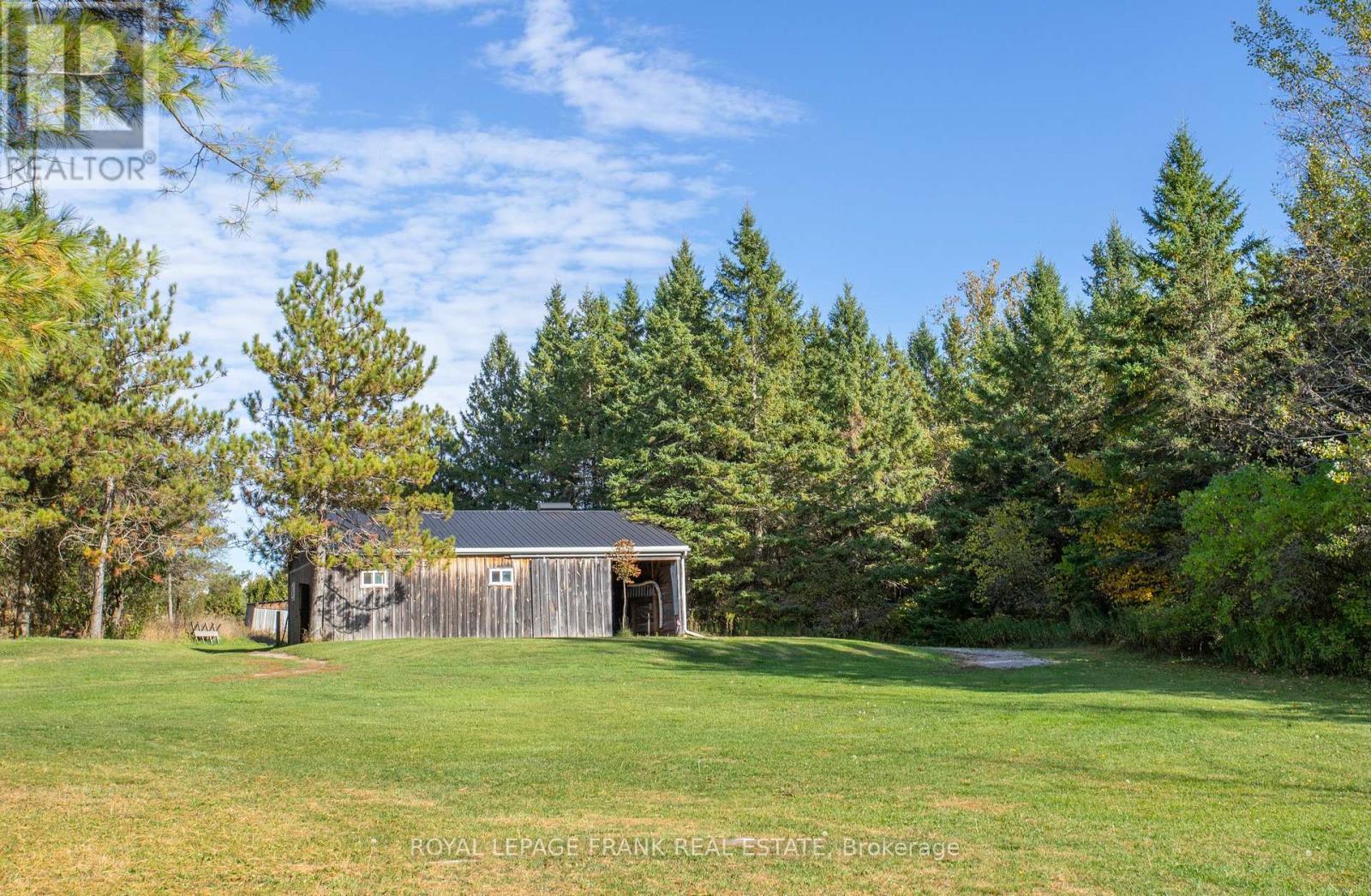 












46 CENTURY FARM ROAD

,
Kawartha Lakes (Manvers),




Ontario
L0A1K0

