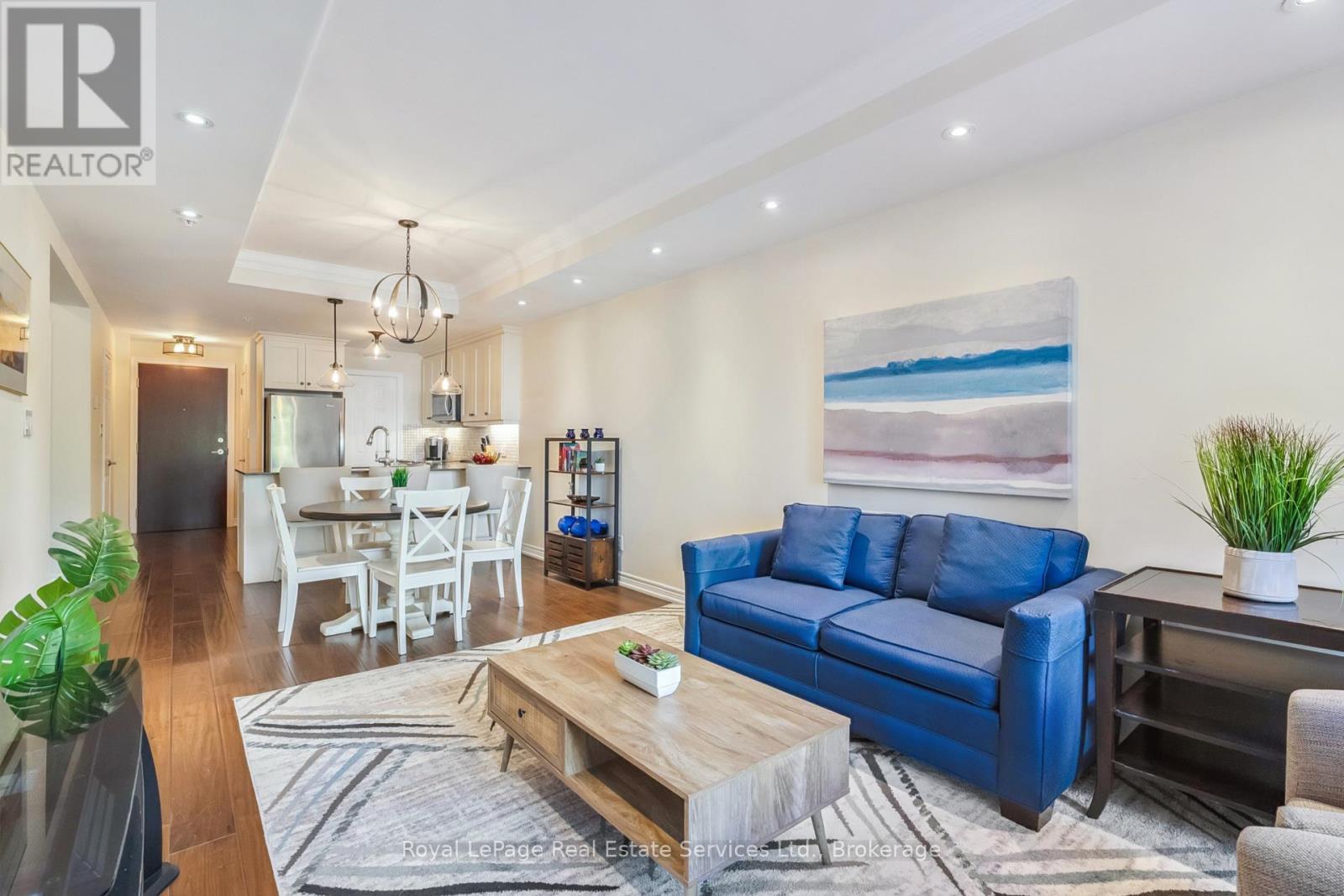 












202 - 70 STEWART STREET

,
Oakville (CO Central),




Ontario
L6K1W5

