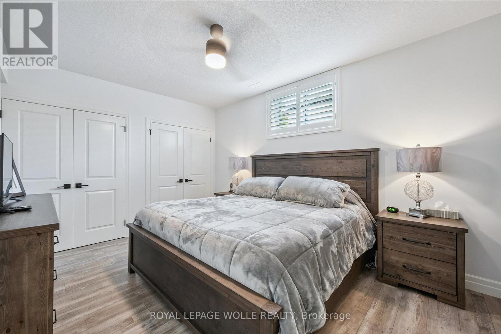 












164 WOODBERRY CRESCENT

,
Woolwich,




Ontario
N3B0E4

