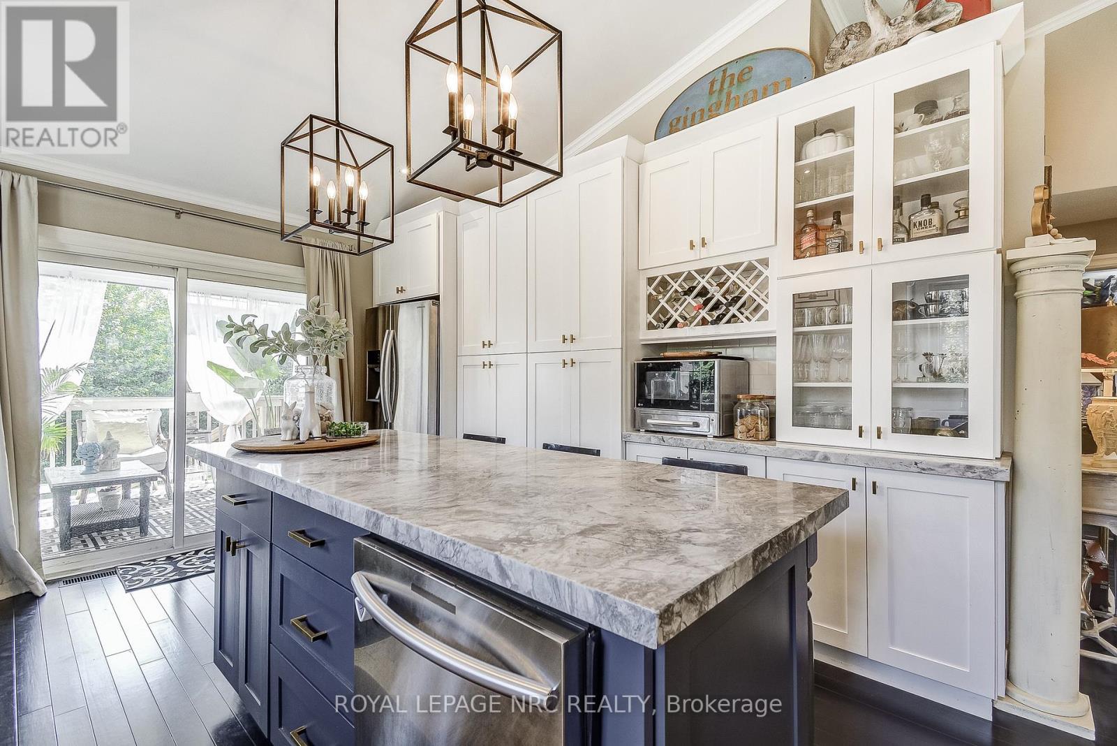 












764 GREEN STREET

,
Niagara-on-the-Lake (Town),




Ontario
L0S1J0

