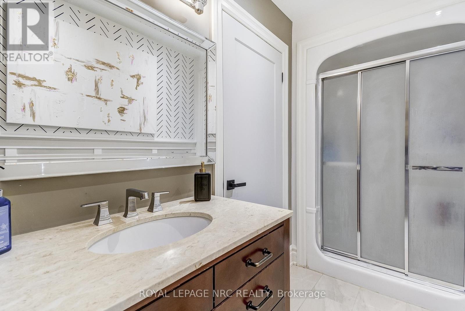 












764 GREEN STREET

,
Niagara-on-the-Lake (Town),




Ontario
L0S1J0

