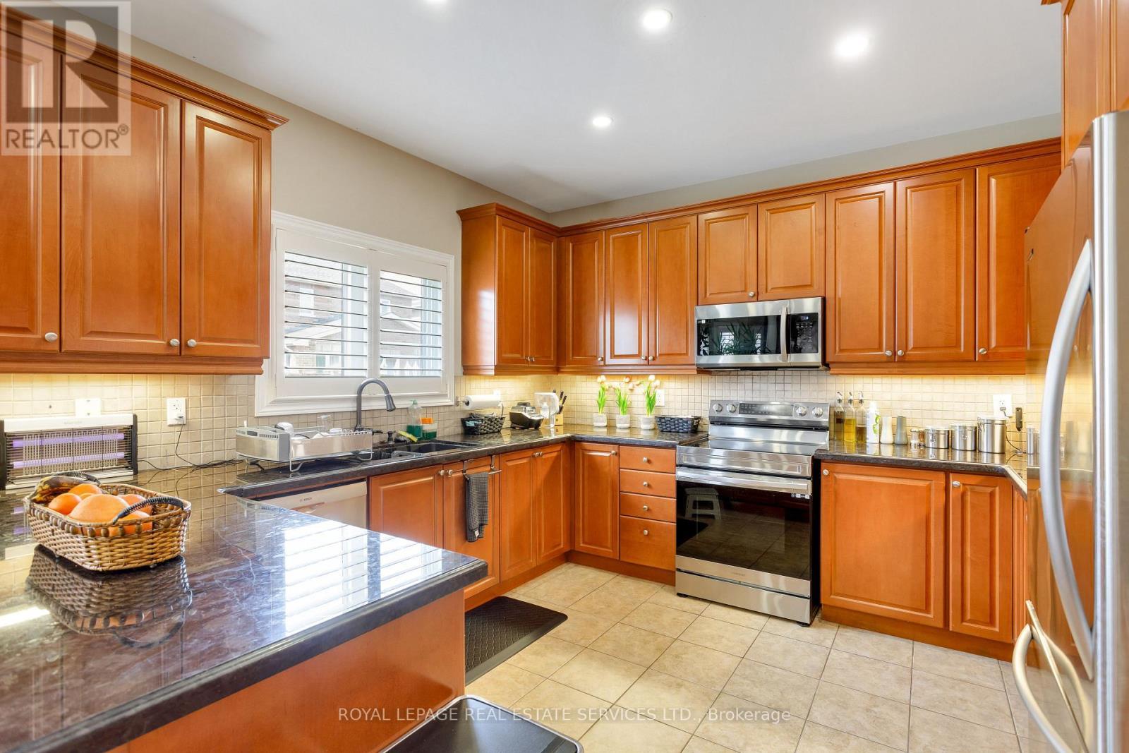 












3137 COUNTESS CRESCENT

,
Mississauga,




Ontario
L5M0E1

