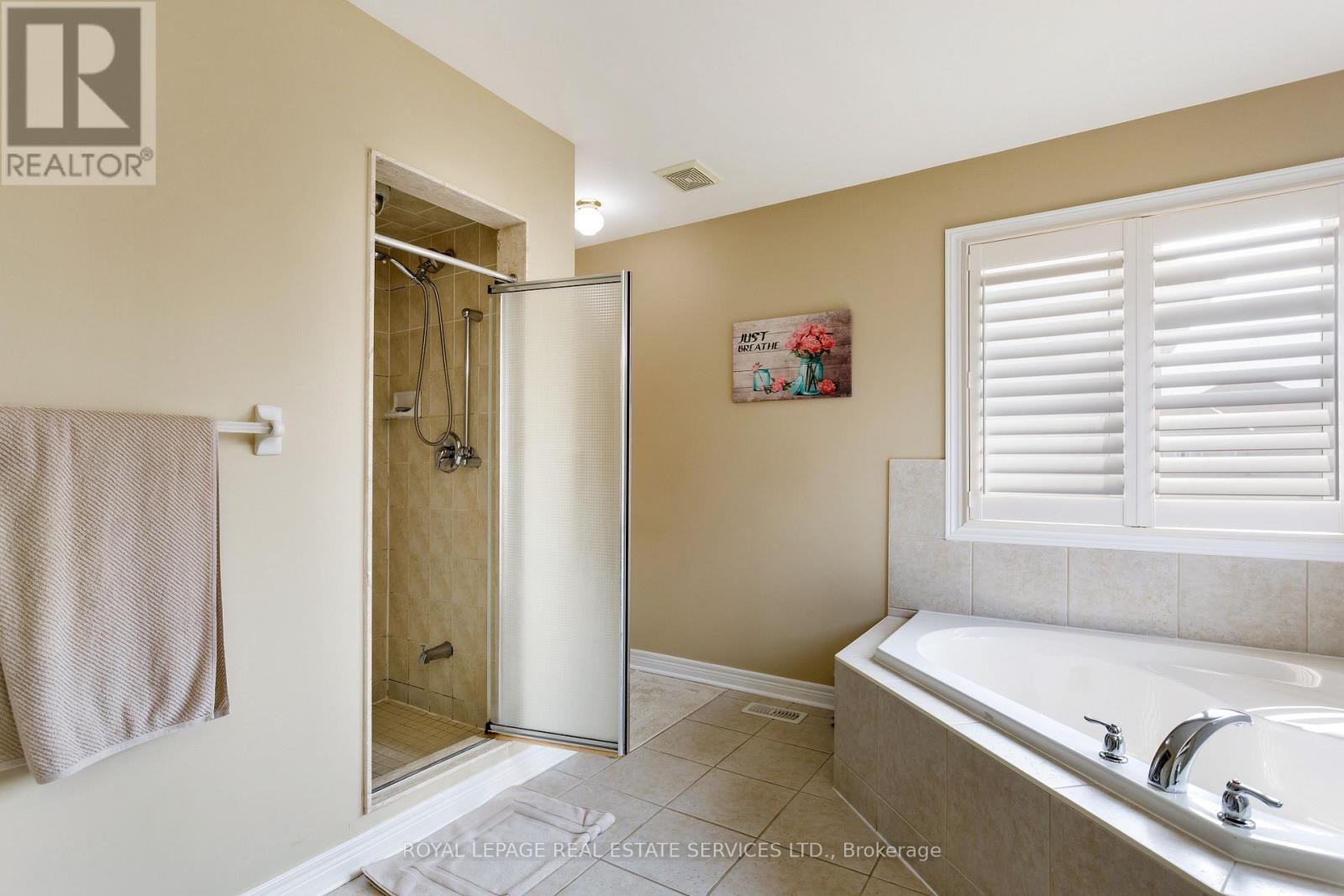 












3137 COUNTESS CRESCENT

,
Mississauga,




Ontario
L5M0E1

